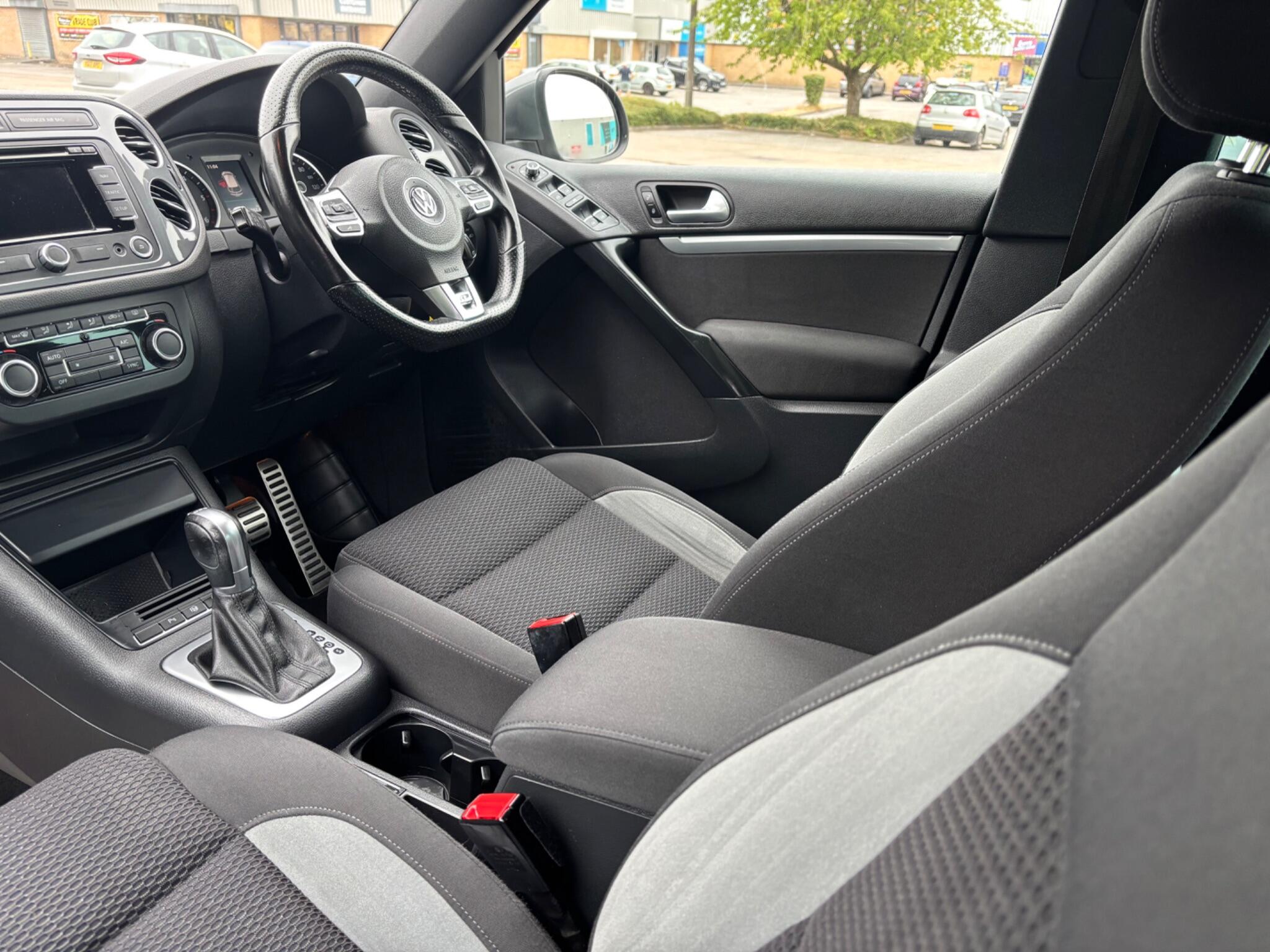 Volkswagen Tiguan view 35