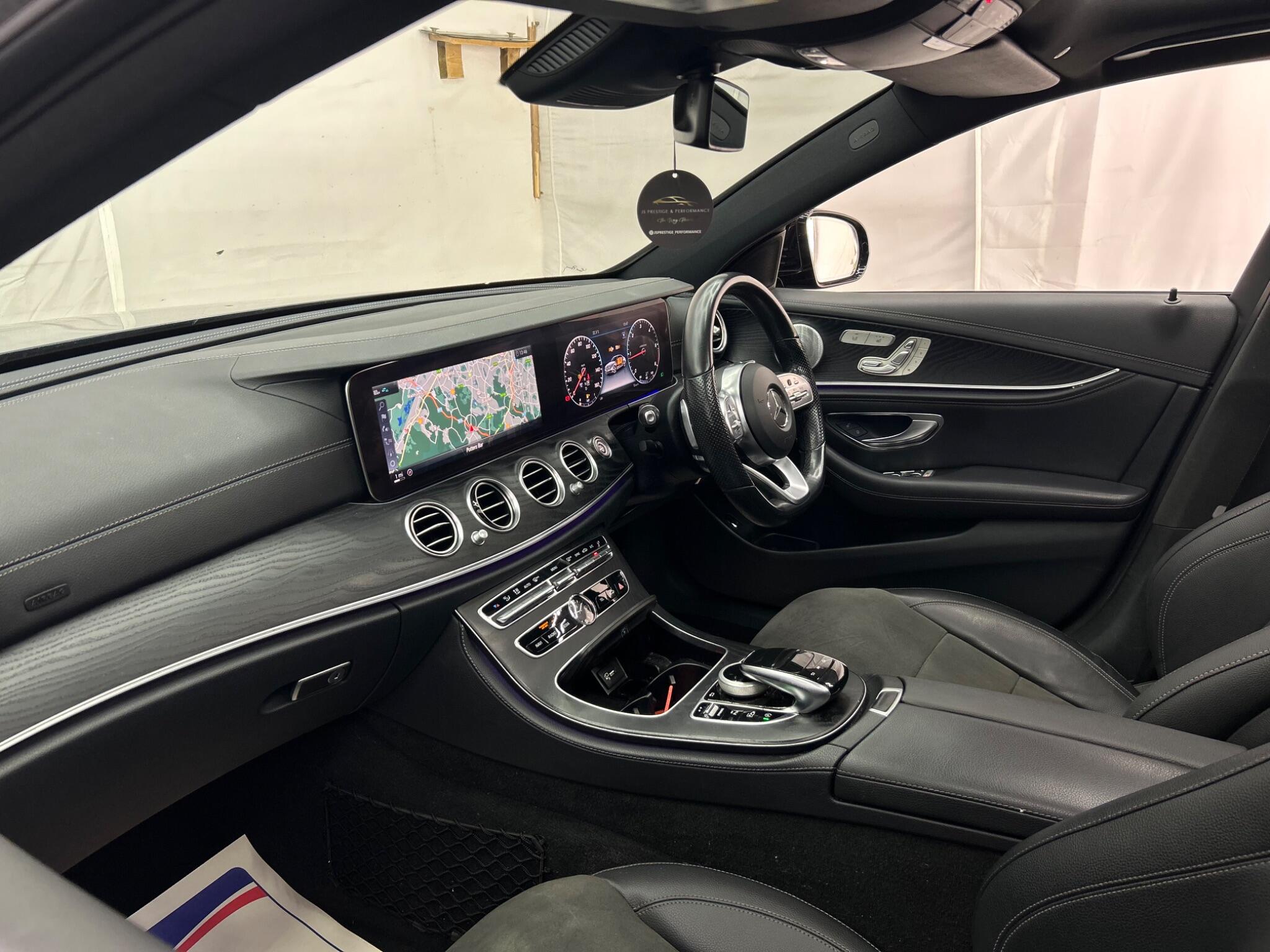 Mercedes-Benz E Class view 17