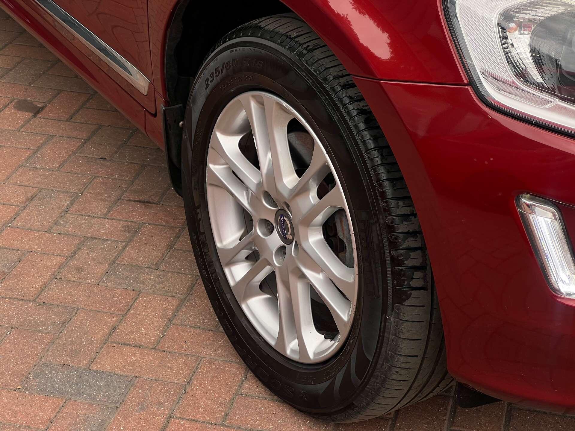 Volvo XC60 view 48