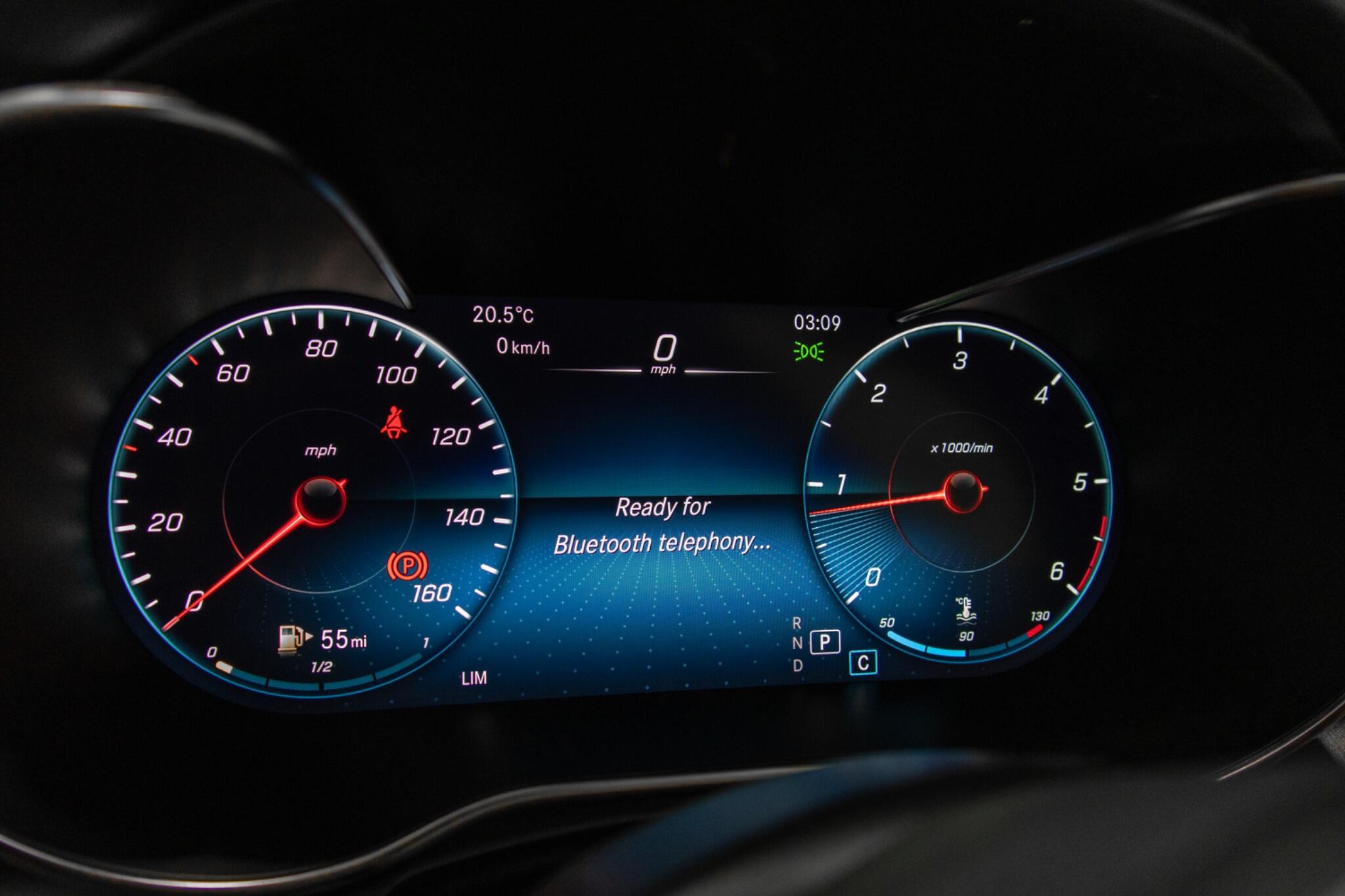 Mercedes-Benz GLC view 49