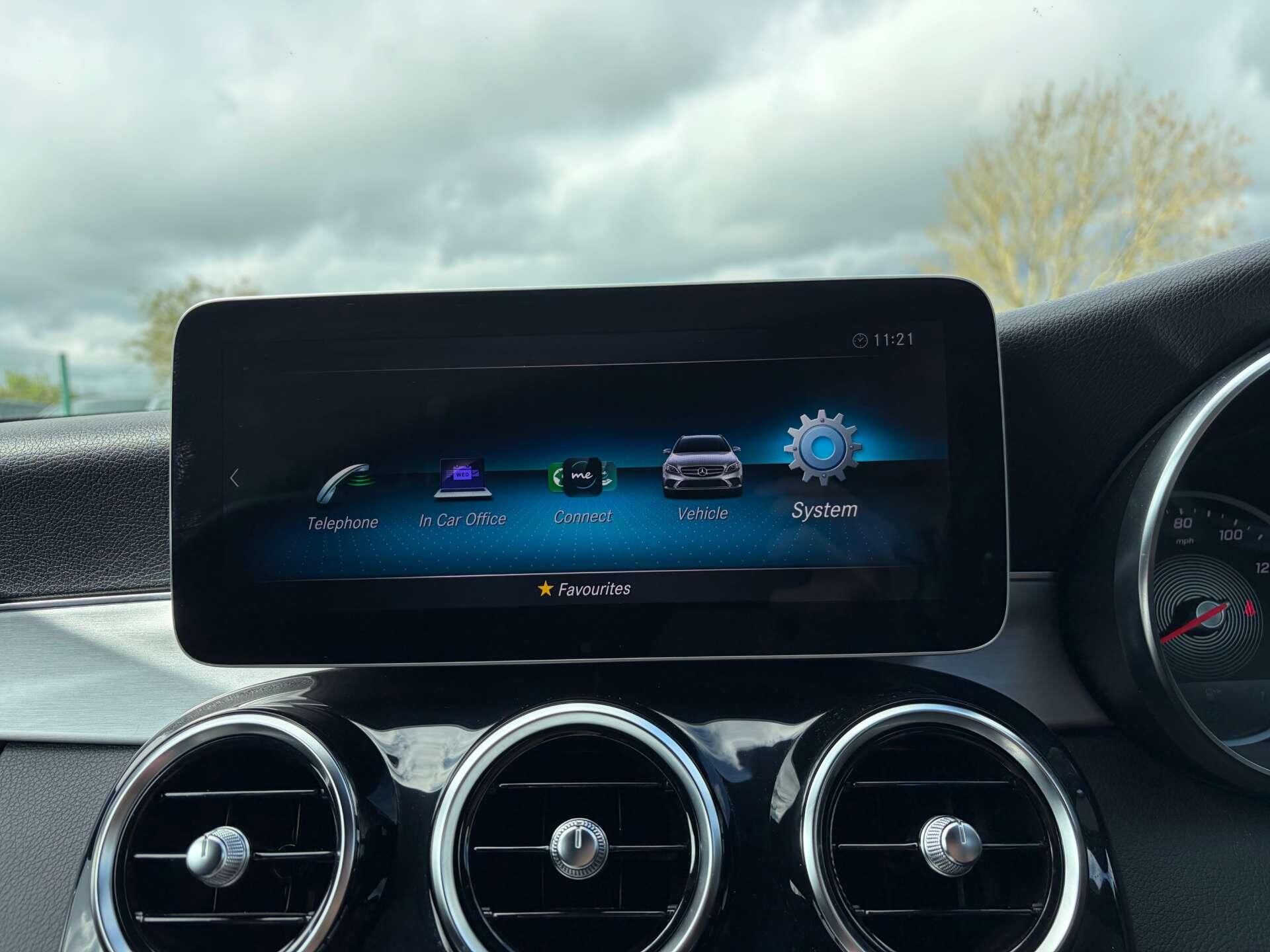 Mercedes-Benz C Class view 54