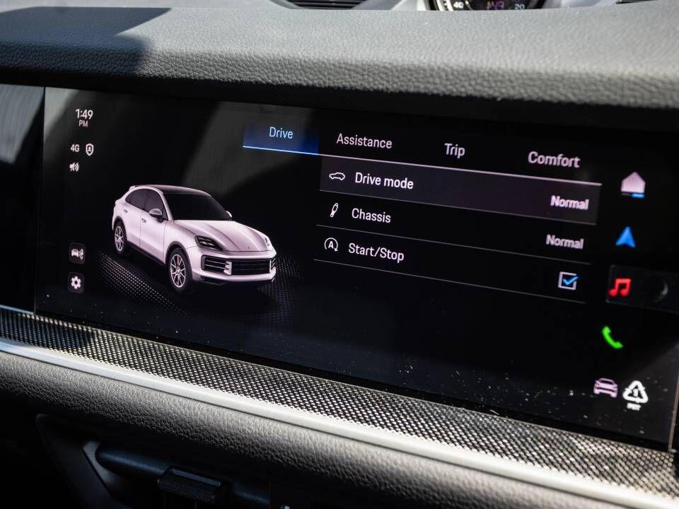 Porsche Cayenne view 63