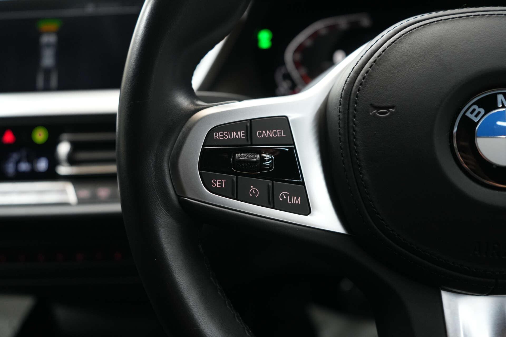 BMW 1 Series view 42