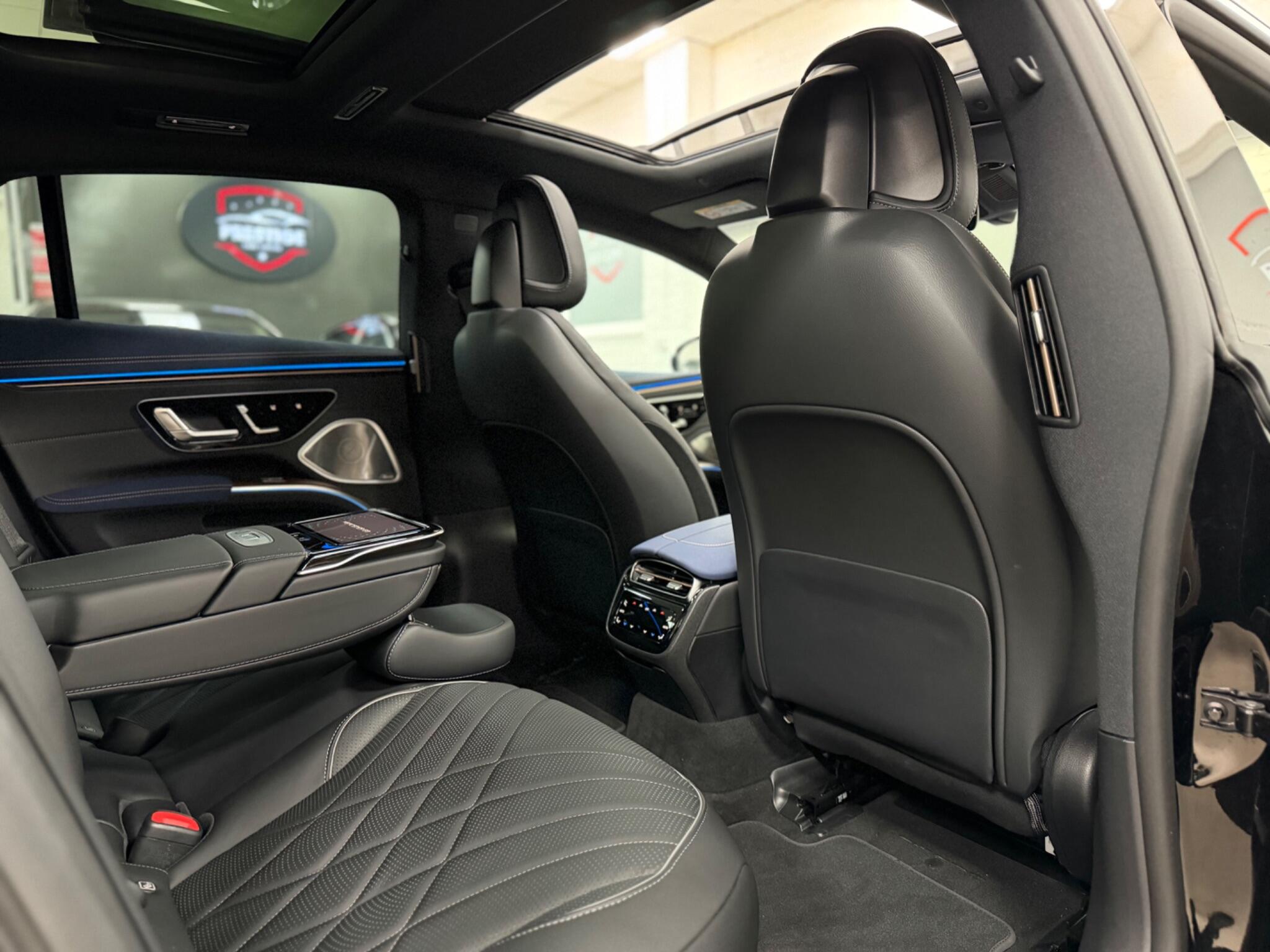 Mercedes-Benz EQS view 4