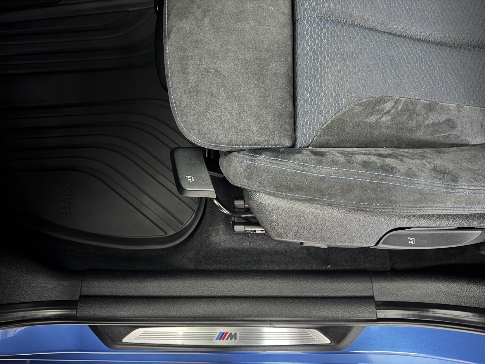 BMW 2 Series view 83