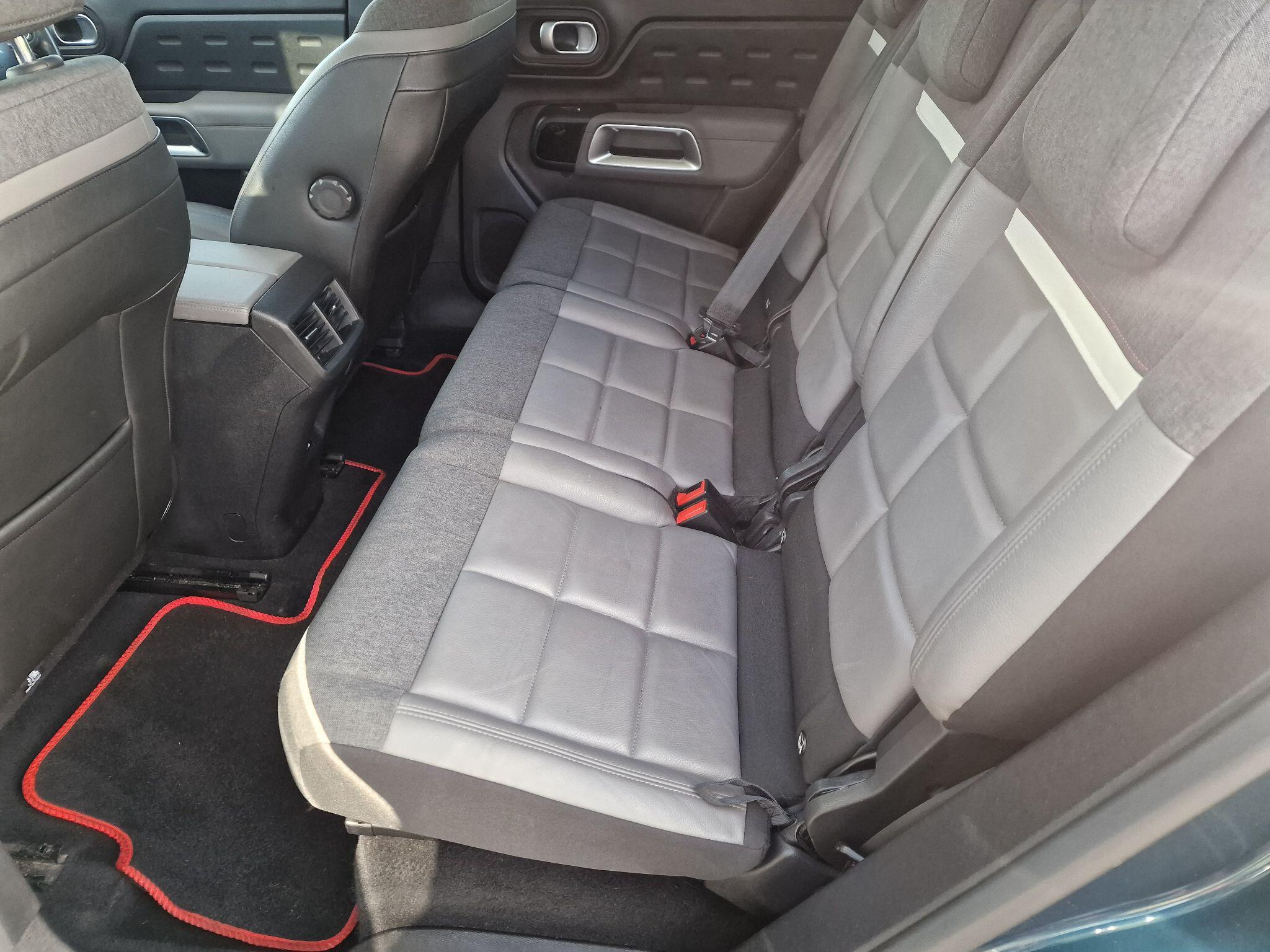 Citroen C5 Aircross view 28
