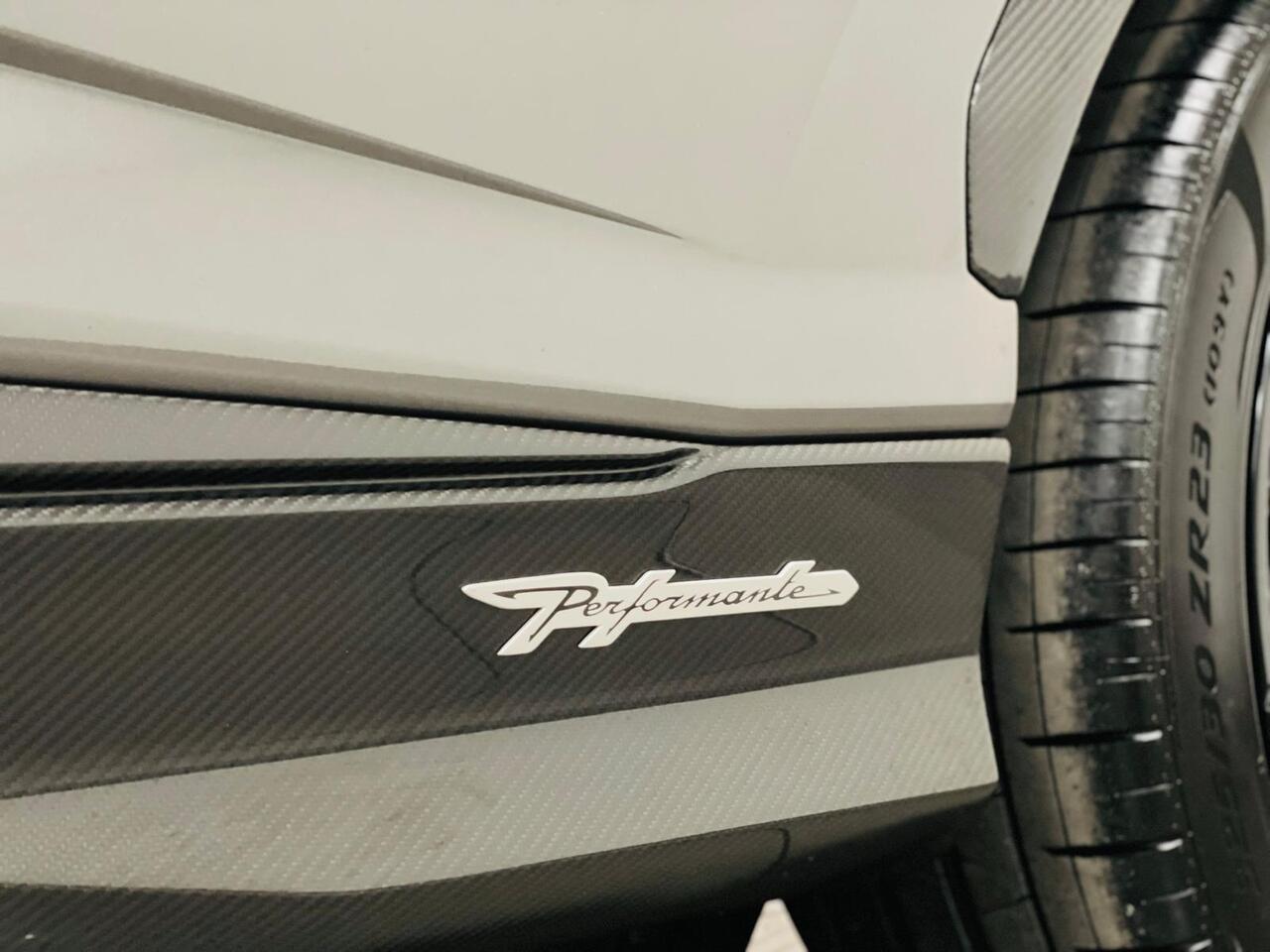 Lamborghini Urus view 17