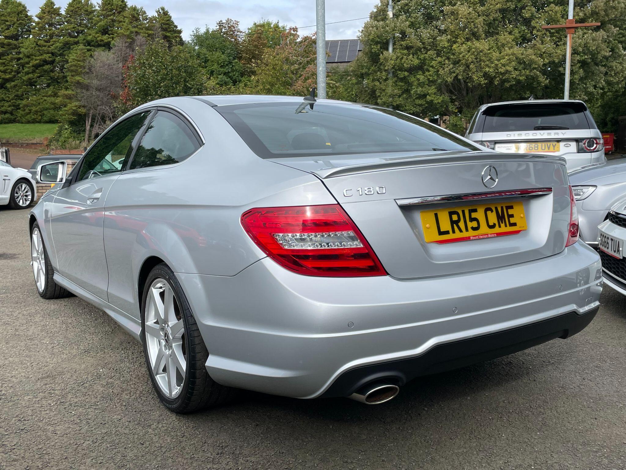 Mercedes-Benz C-Class view 9