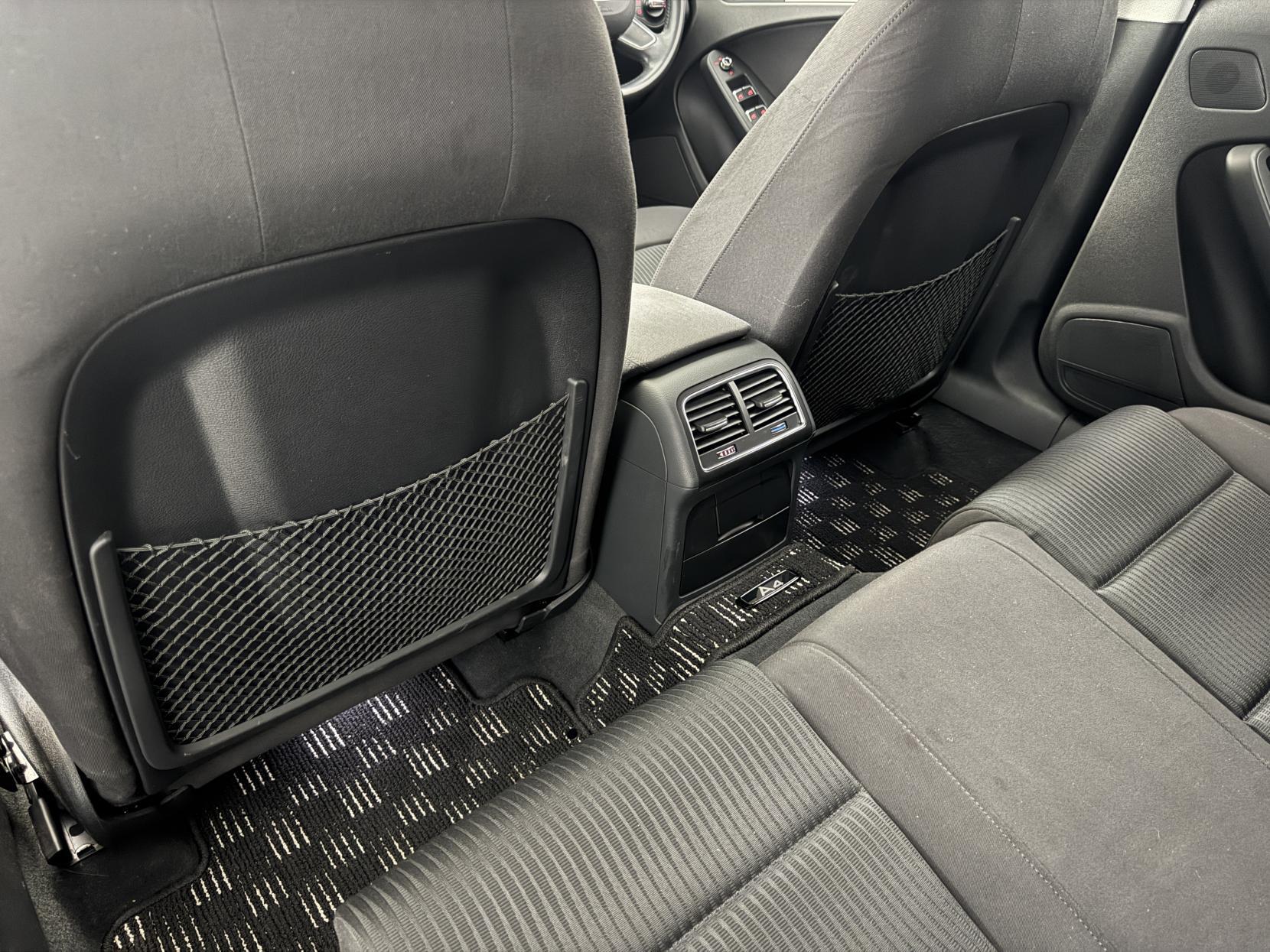 Audi A4 Avant view 67