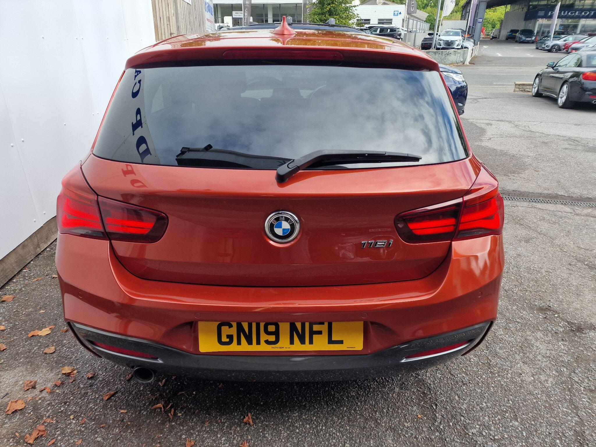 BMW 1 Series view 42