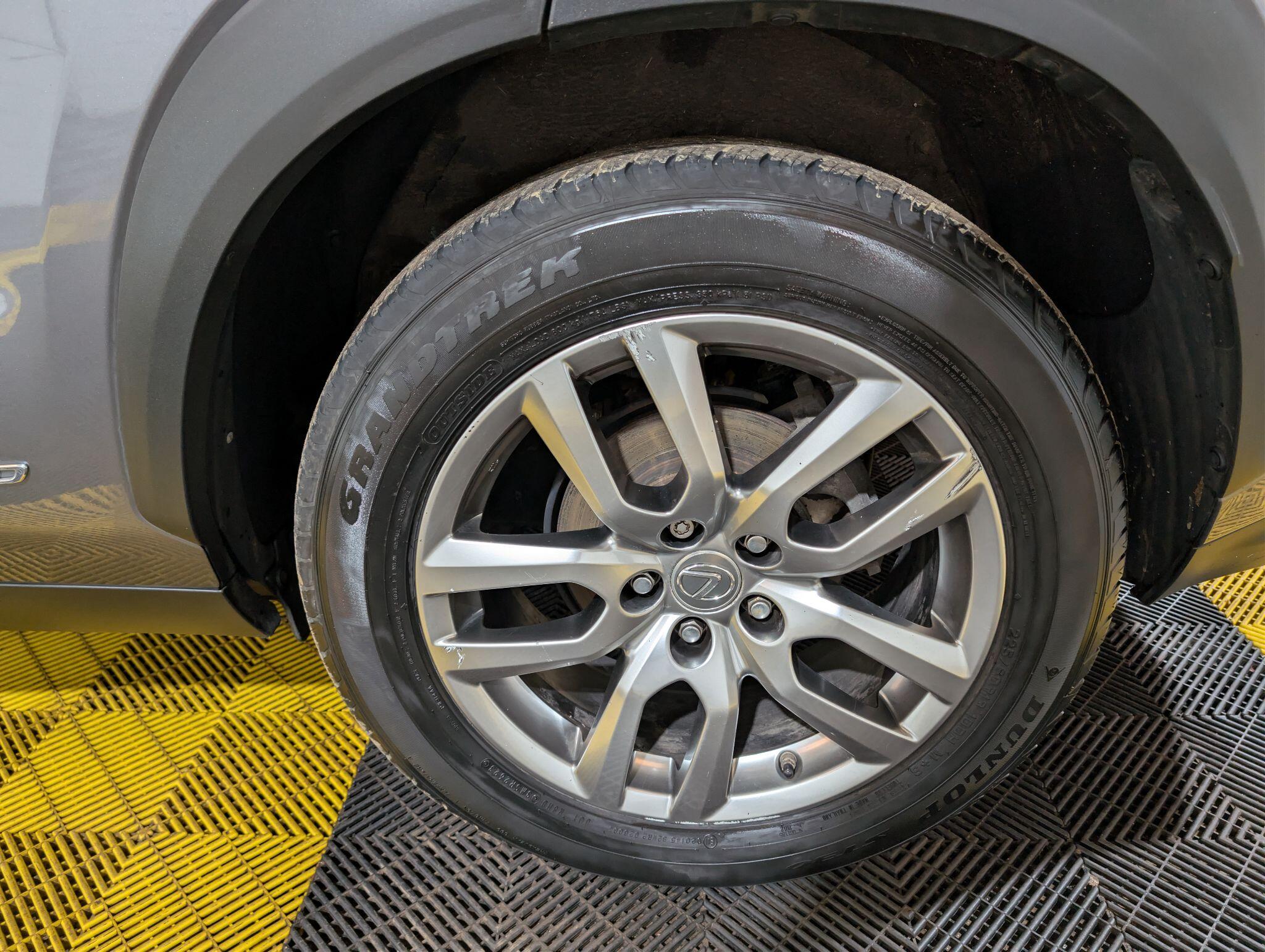 Lexus NX view 15