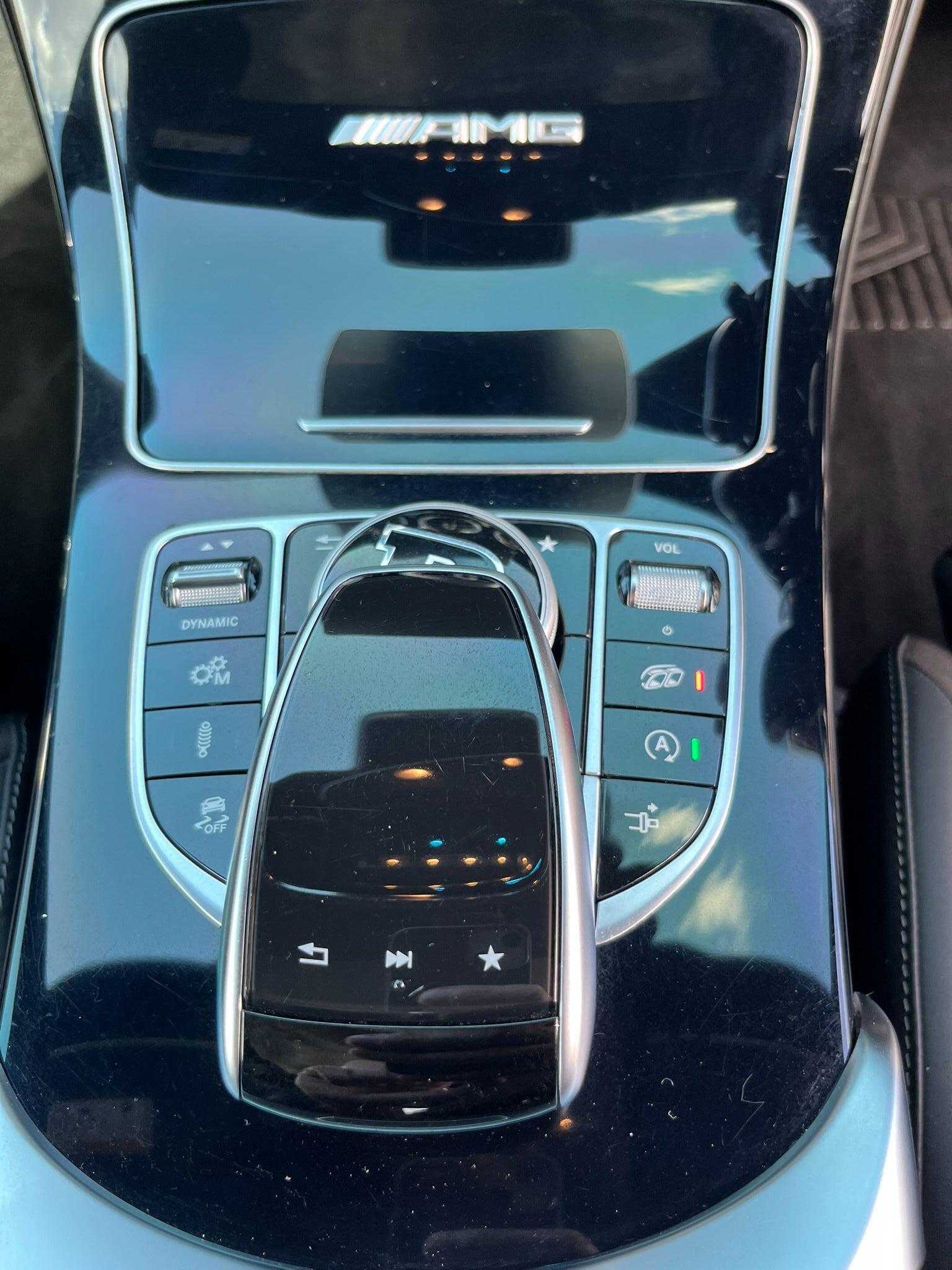 Mercedes-Benz C-Class view 26