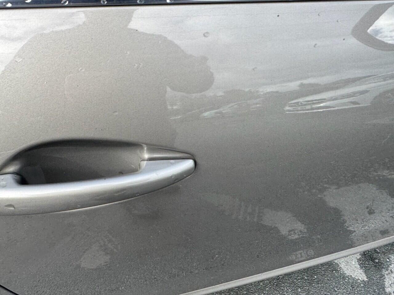 Peugeot 208 view 24