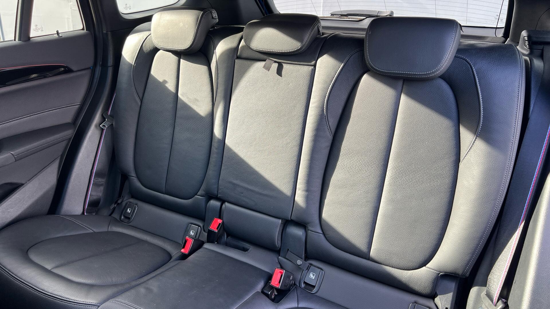 BMW X1 view 12