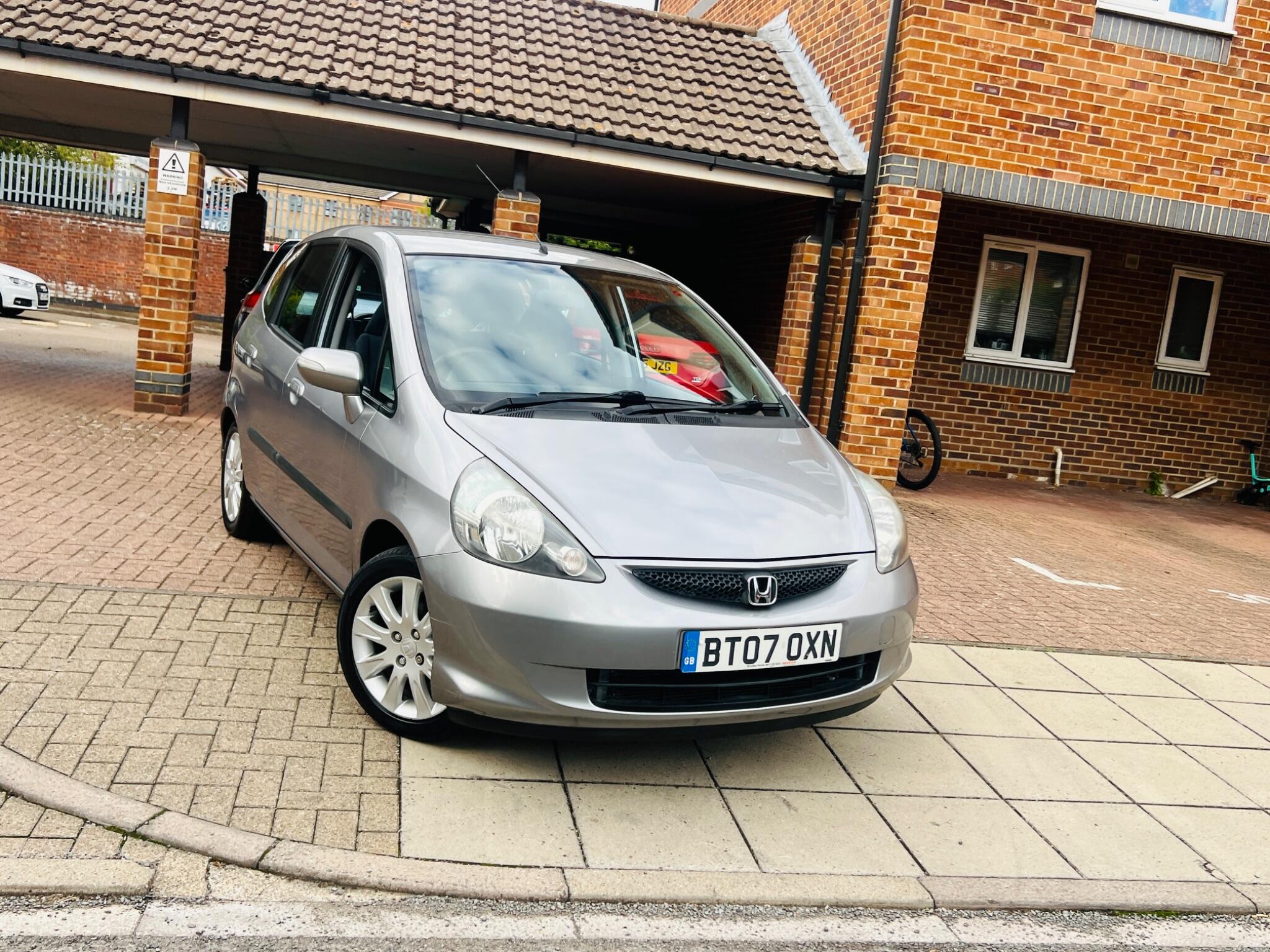 Honda Jazz main image