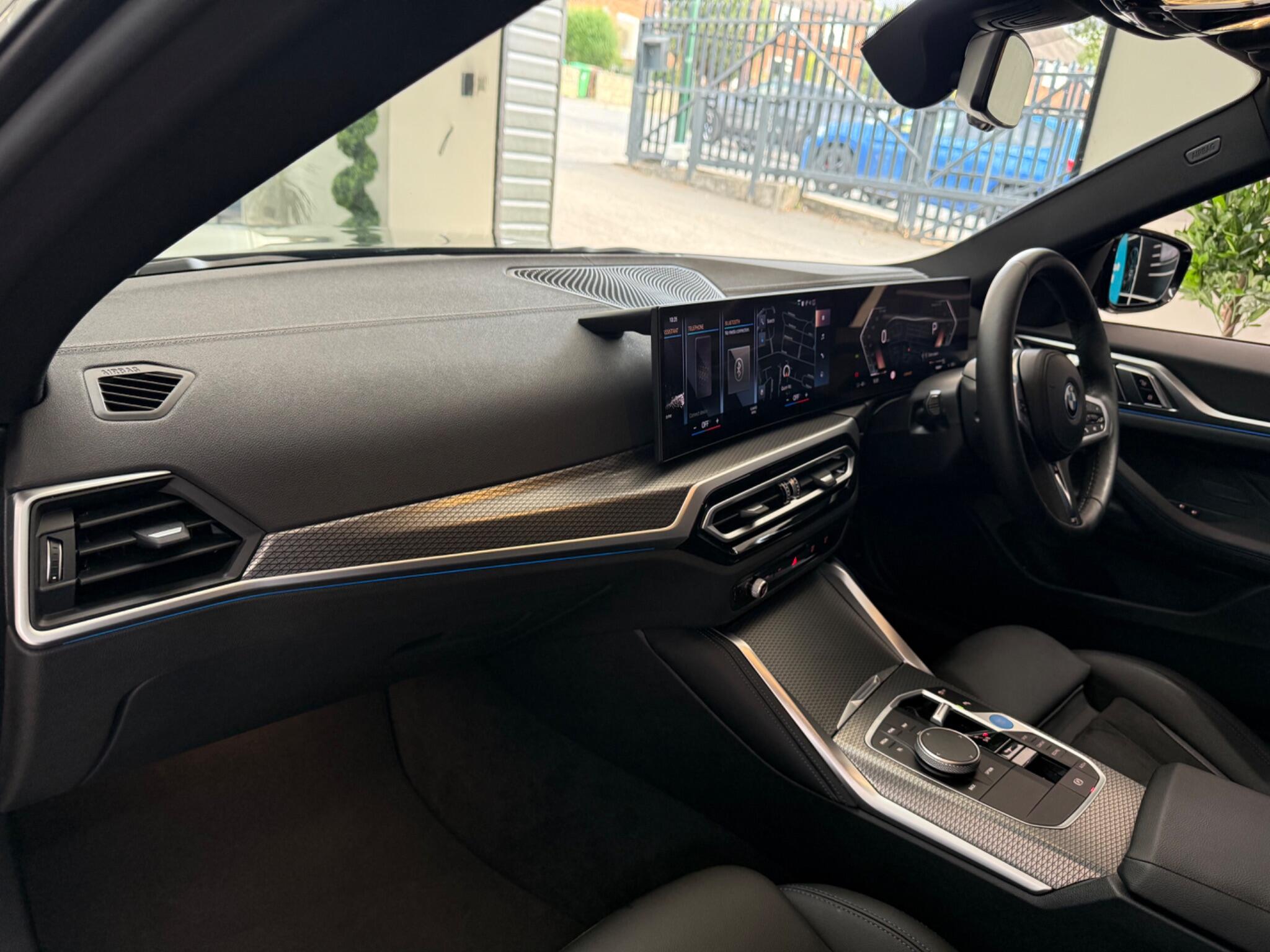 BMW I4 view 35