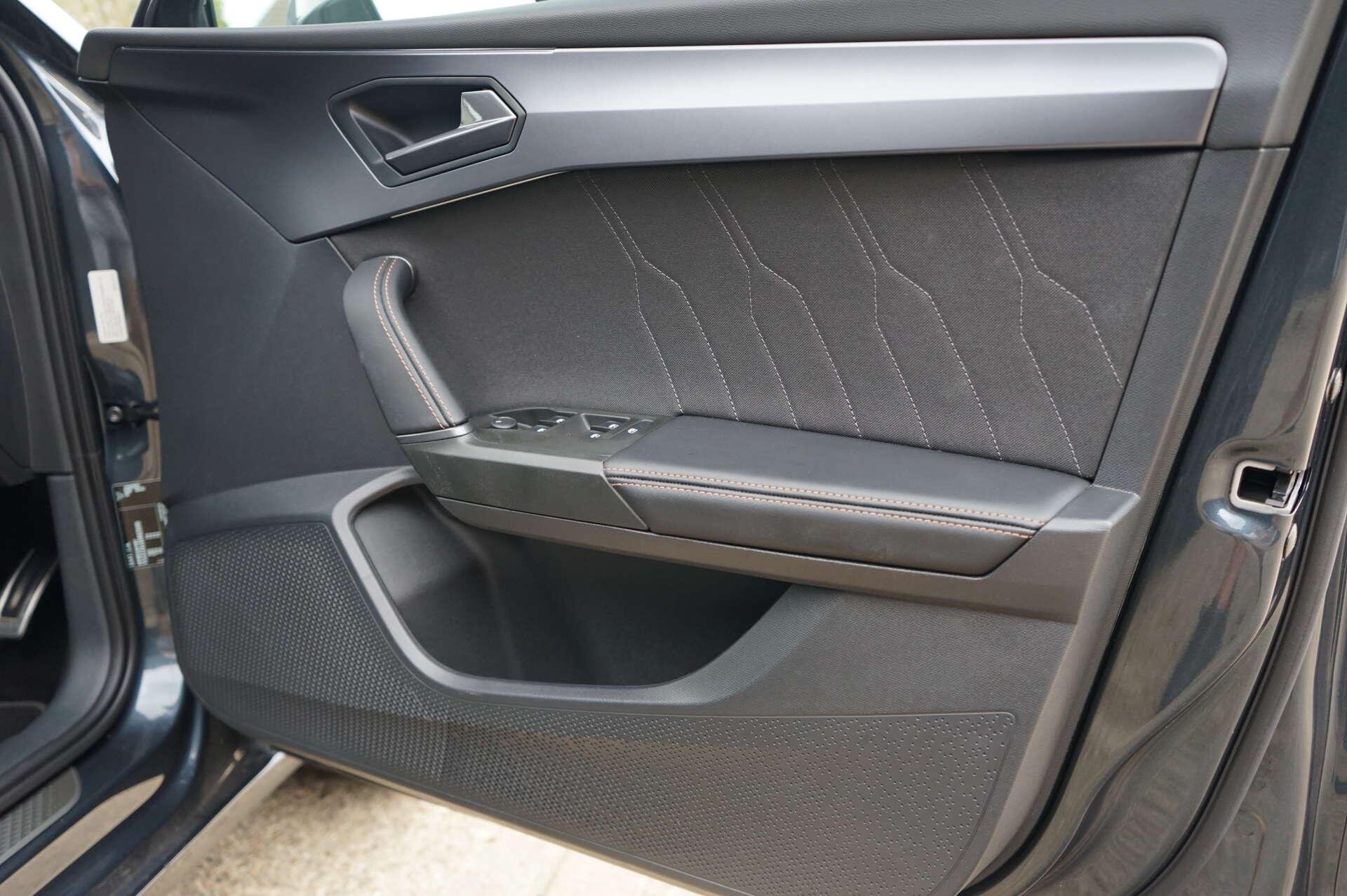 Cupra Leon view 29
