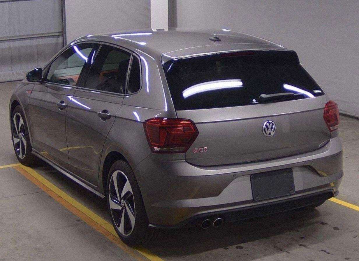 Volkswagen Polo view 3