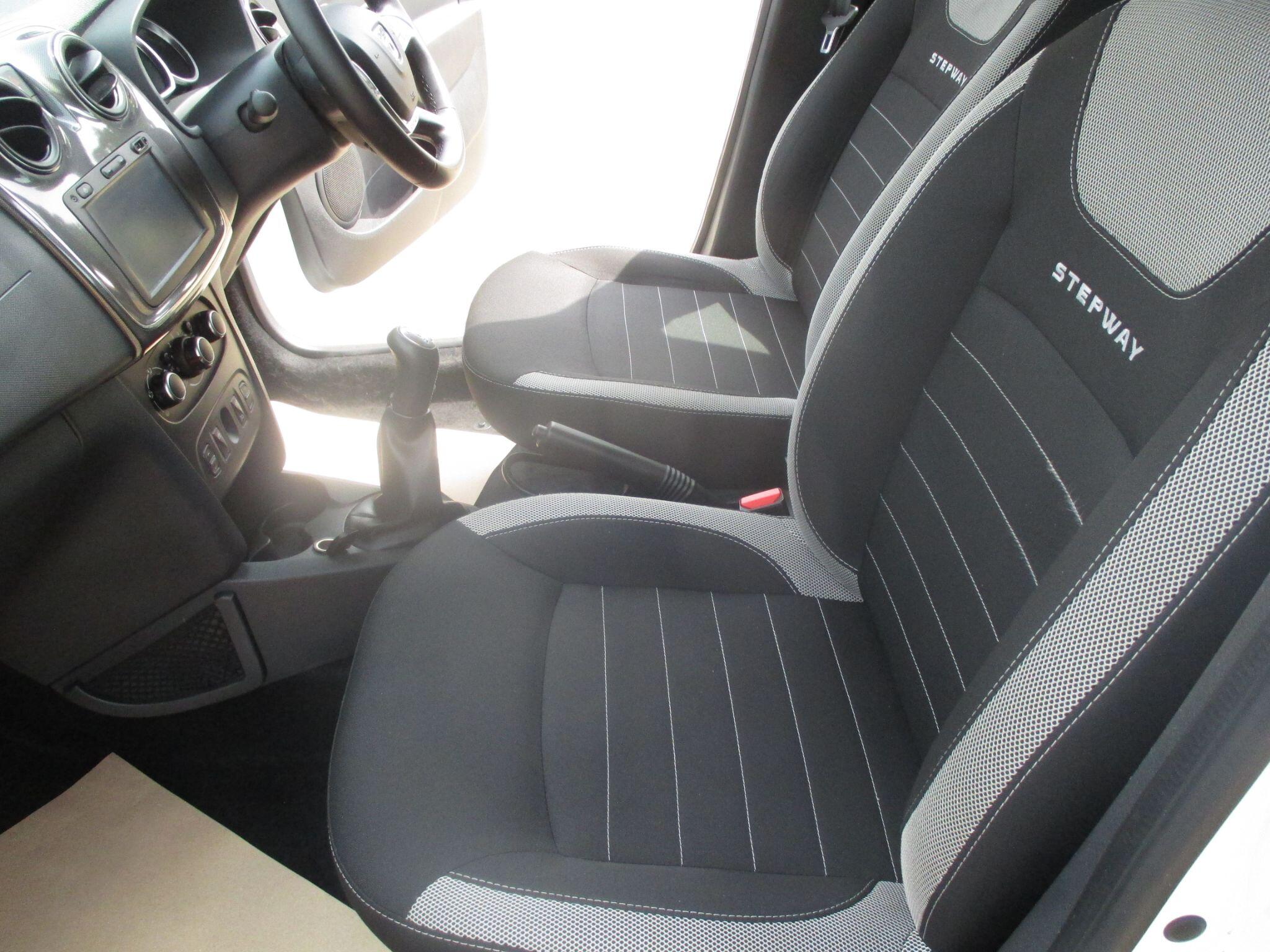 Dacia Logan MCV Stepway view 33