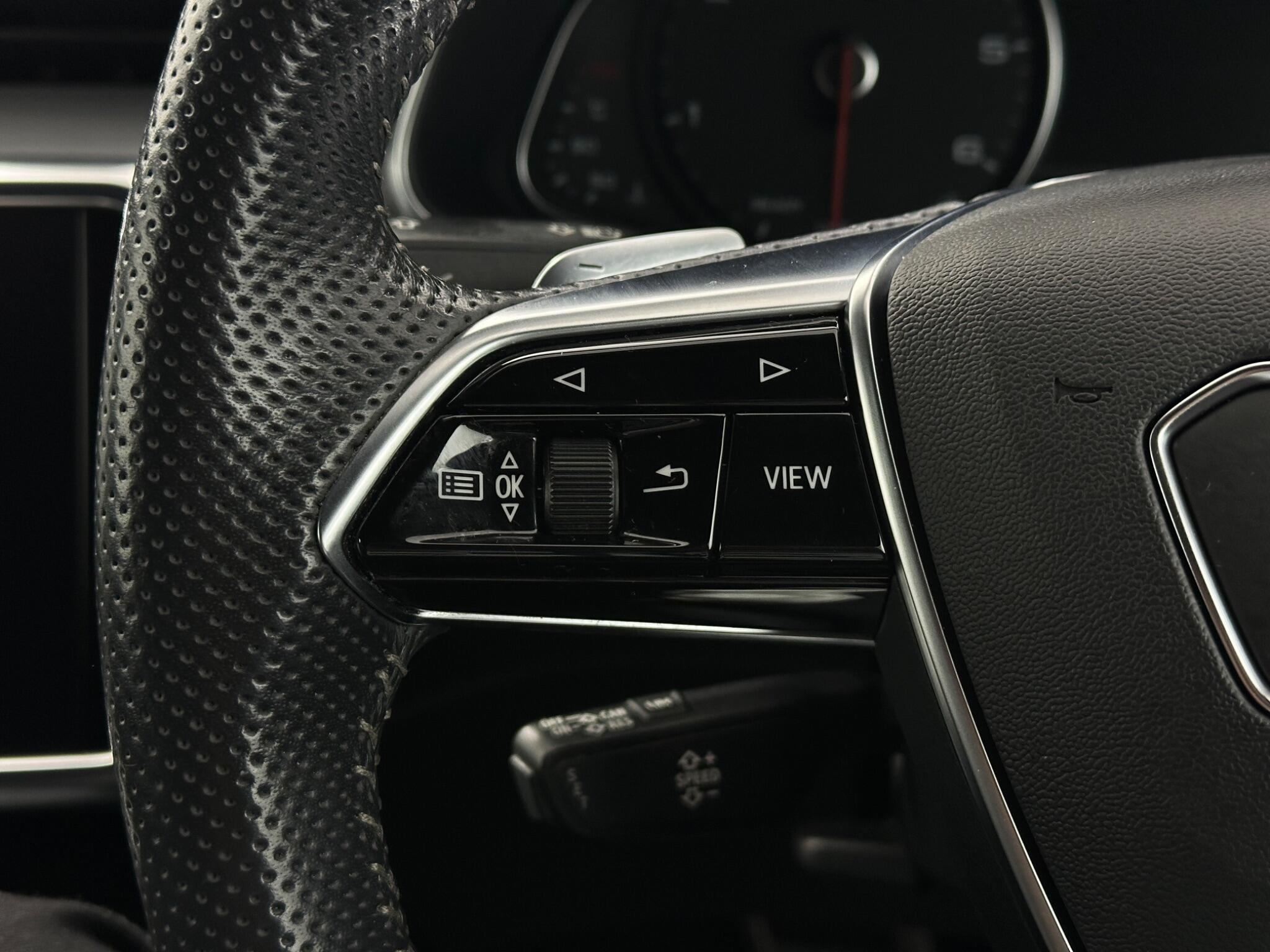 Audi A6 view 15