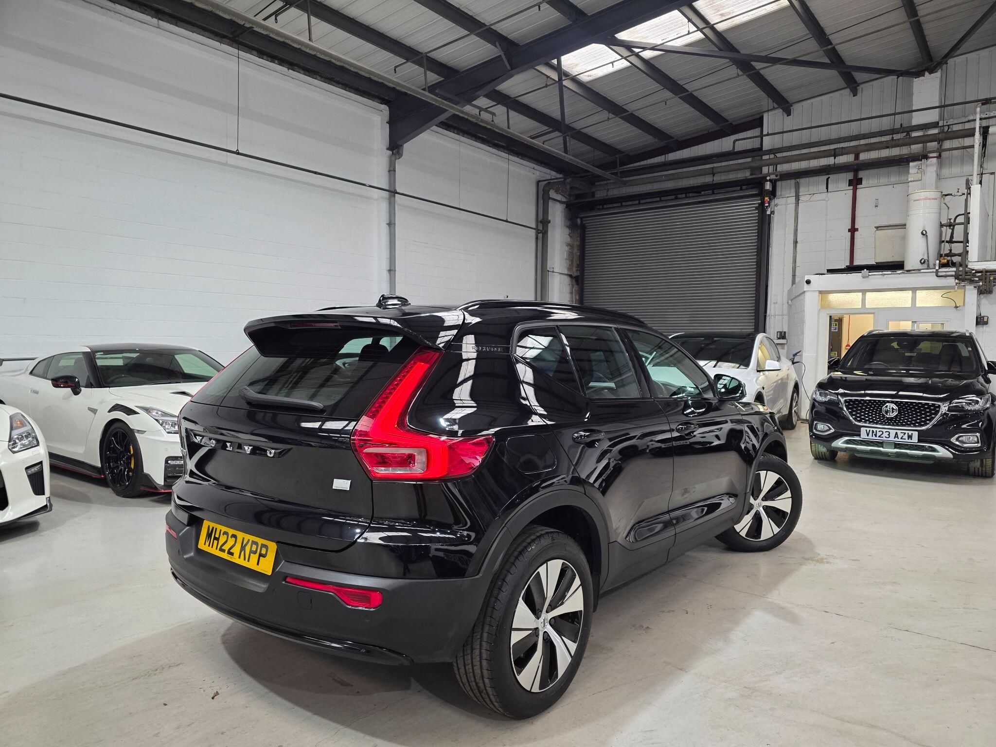 Volvo XC40 view 28