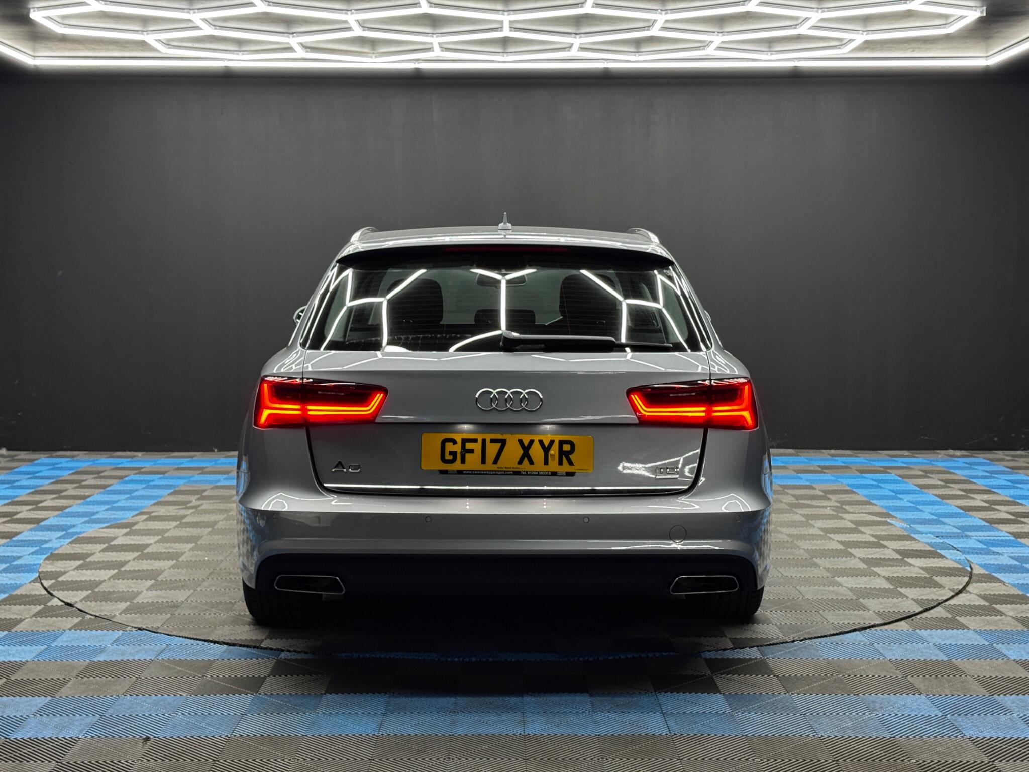 Audi A6 view 6