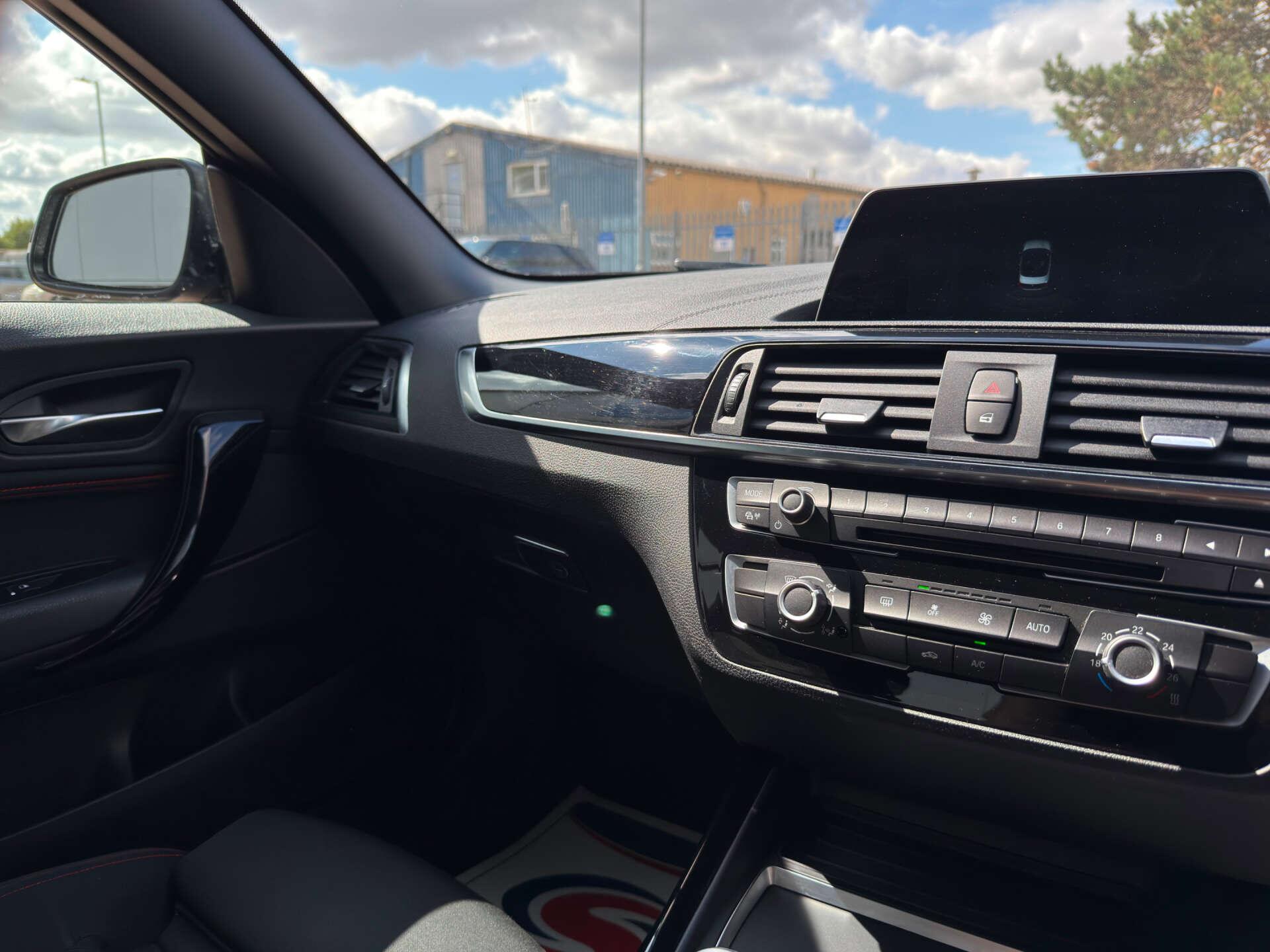 BMW 2 Series view 50