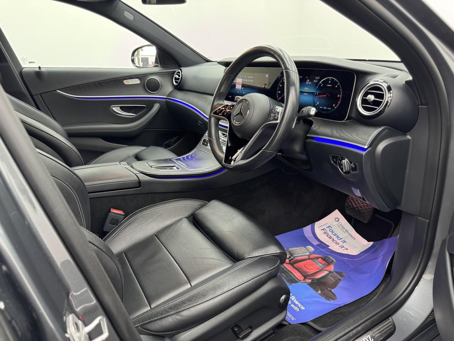 Mercedes-Benz E-Class view 26