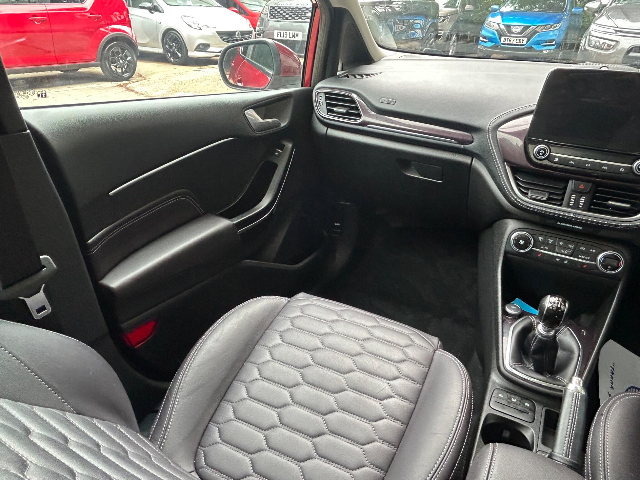 Ford Fiesta view 25