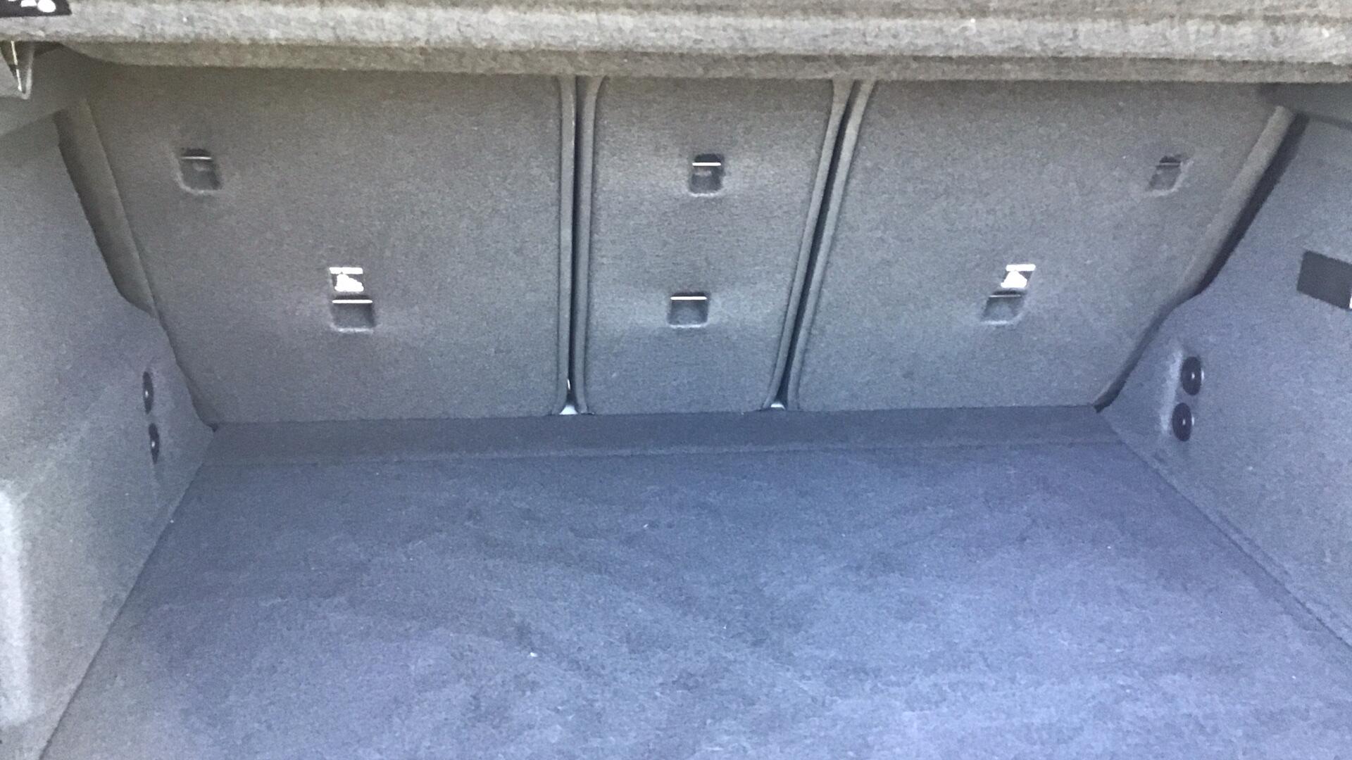 BMW X1 view 33