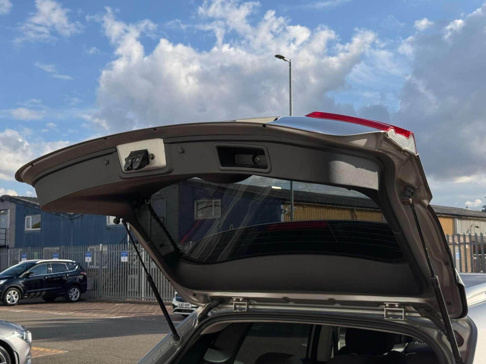 Nissan Qashqai view 35