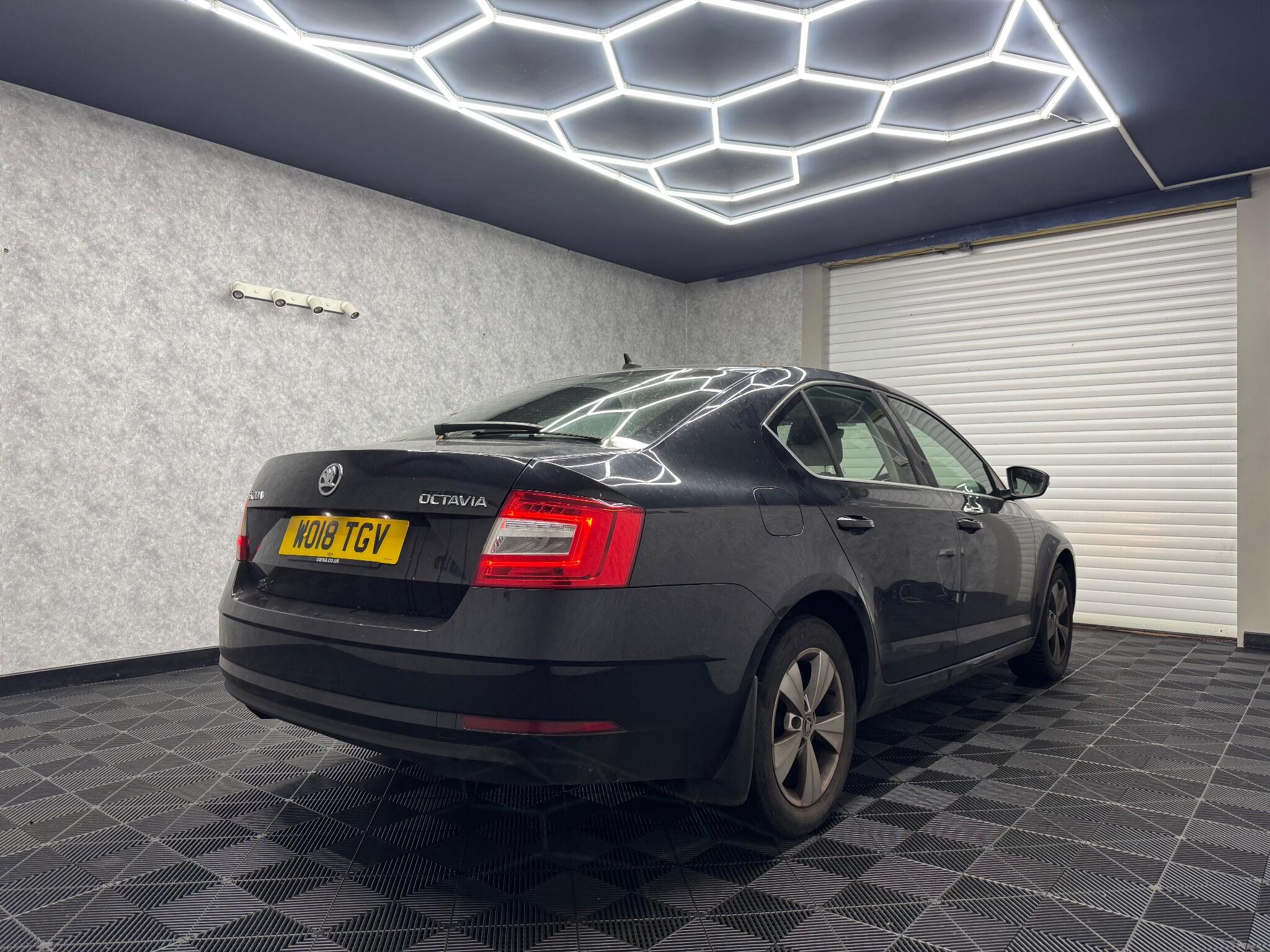 Skoda Octavia view 4