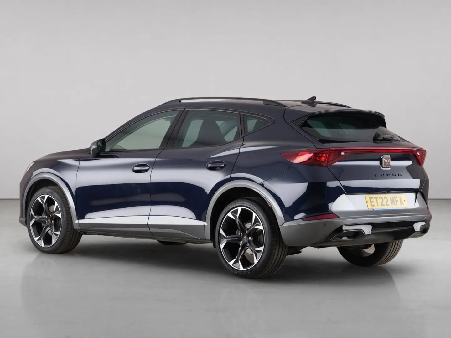 Cupra Formentor view 8