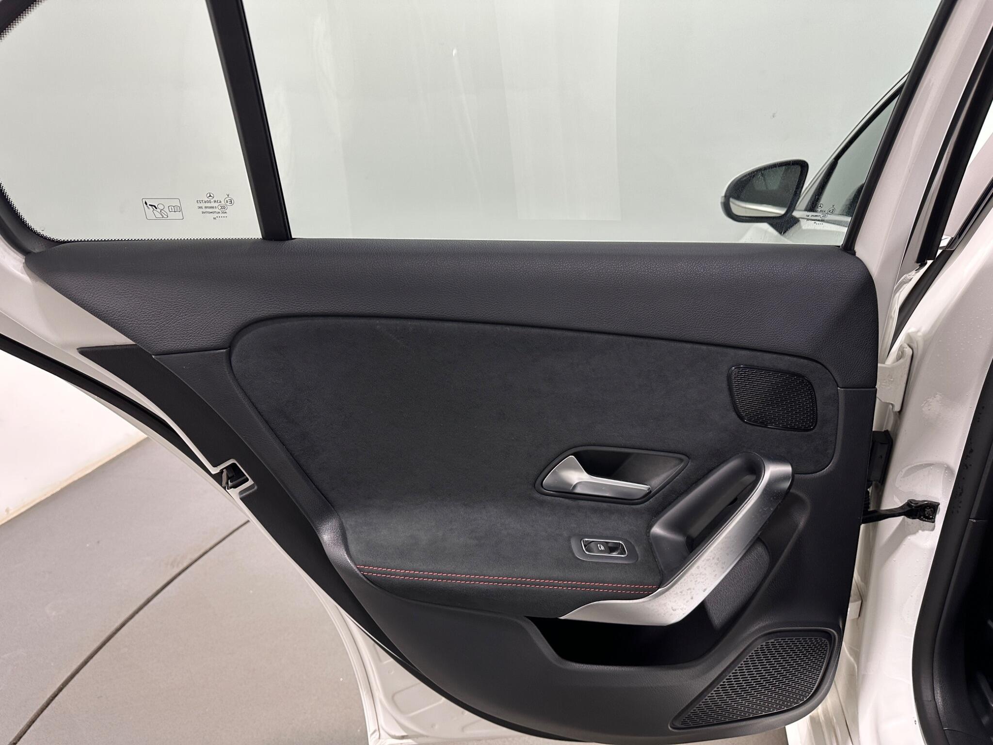 Mercedes-Benz A Class view 42