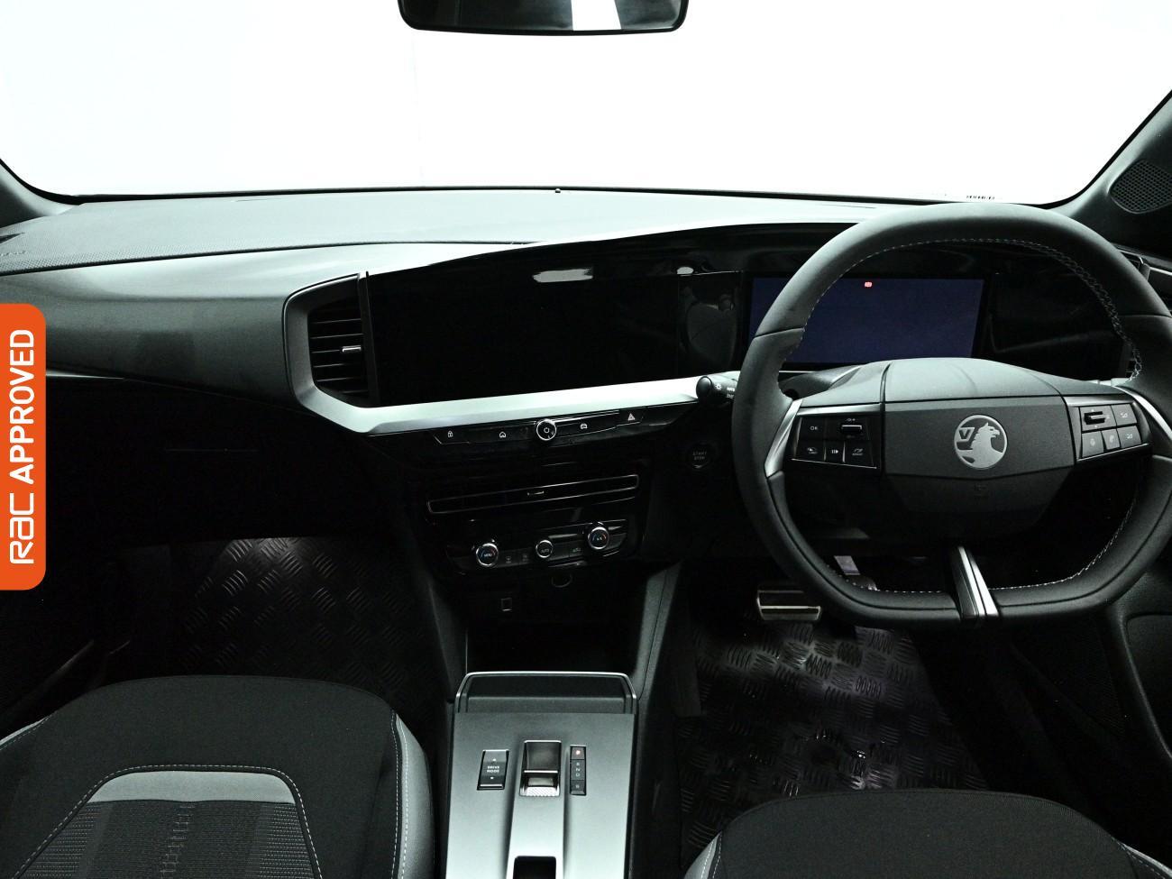 Vauxhall Mokka Electric view 2