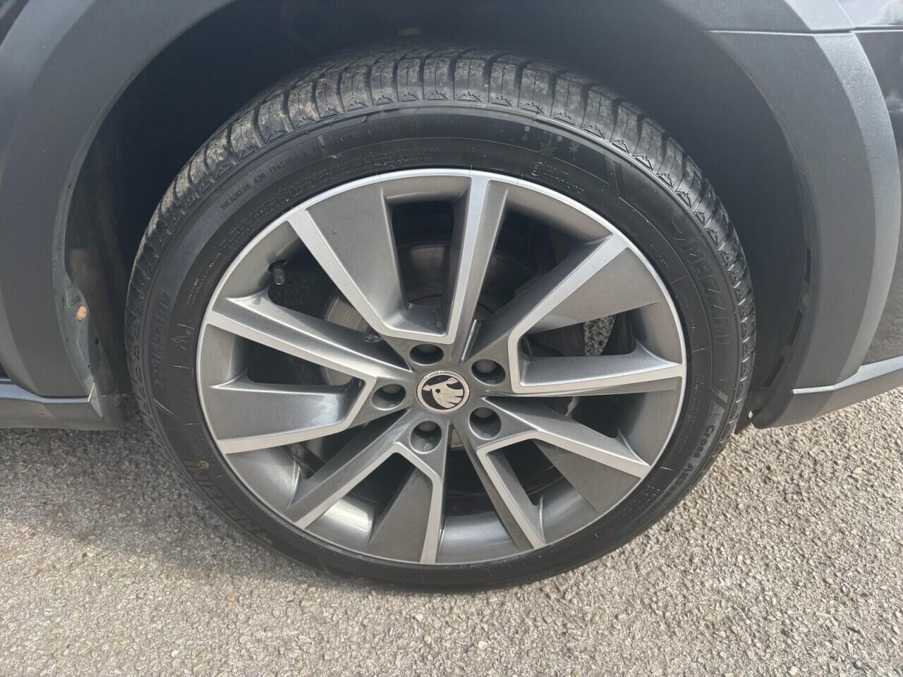 Skoda Octavia view 27