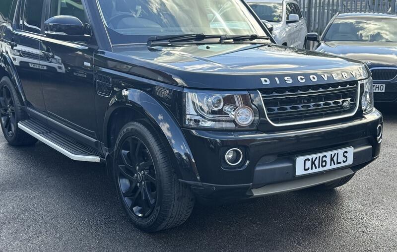 Land Rover Discovery view 14