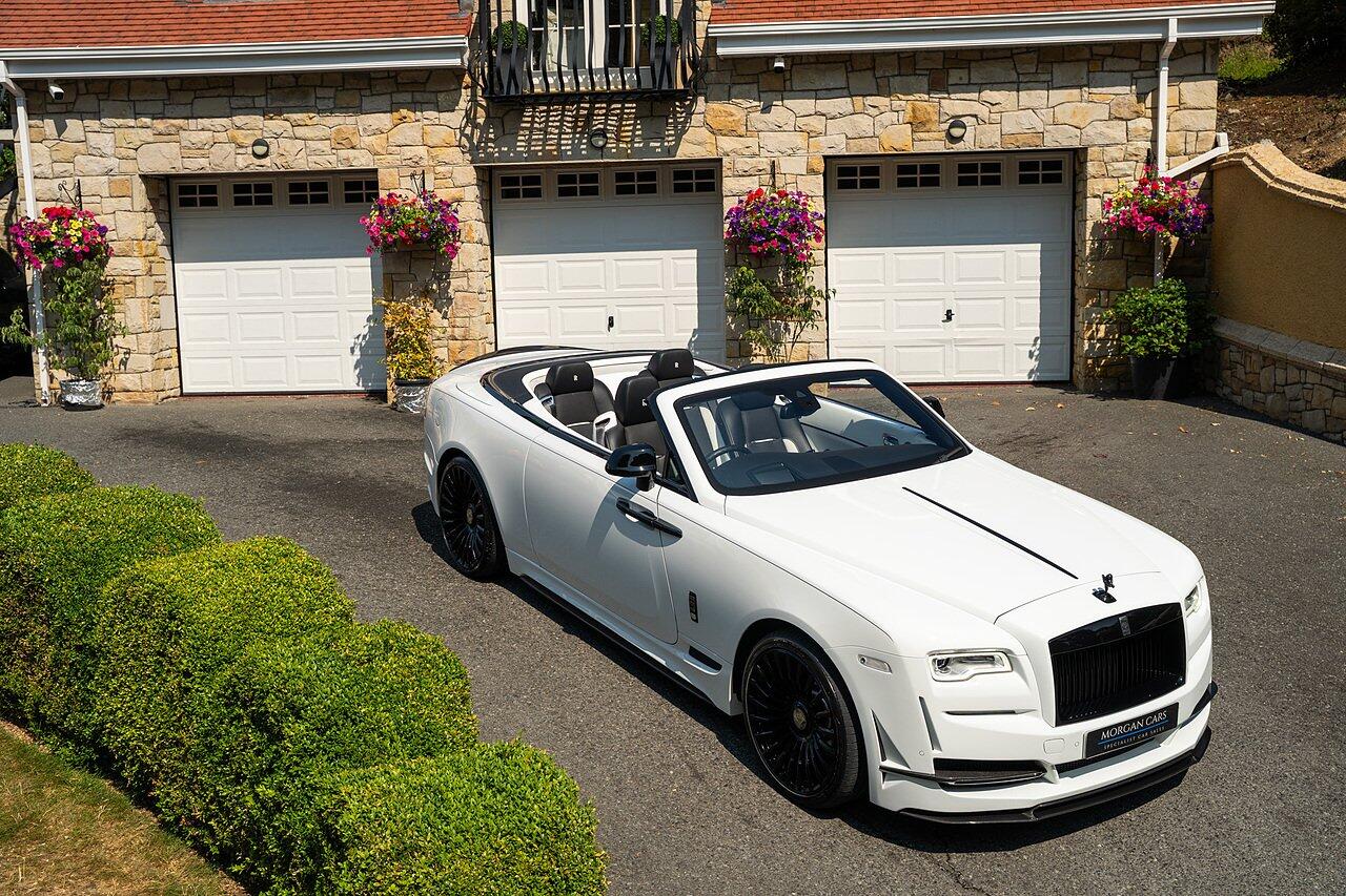 Rolls-Royce Dawn view 109