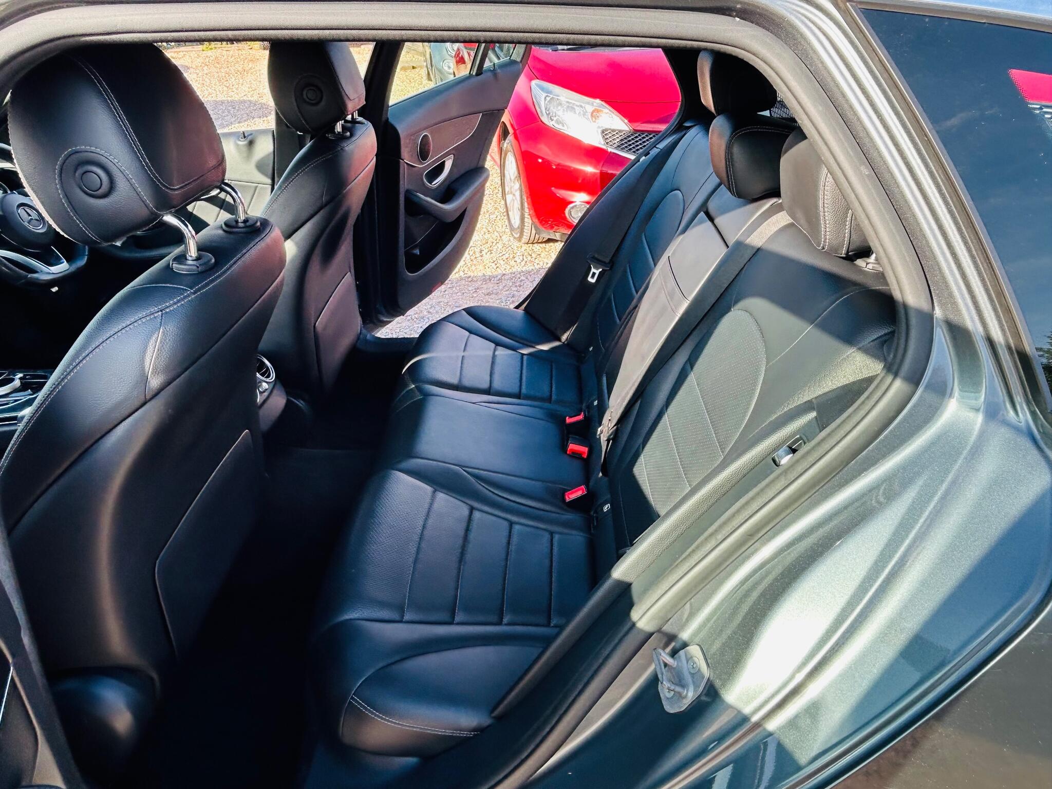 Mercedes-Benz C-Class view 12