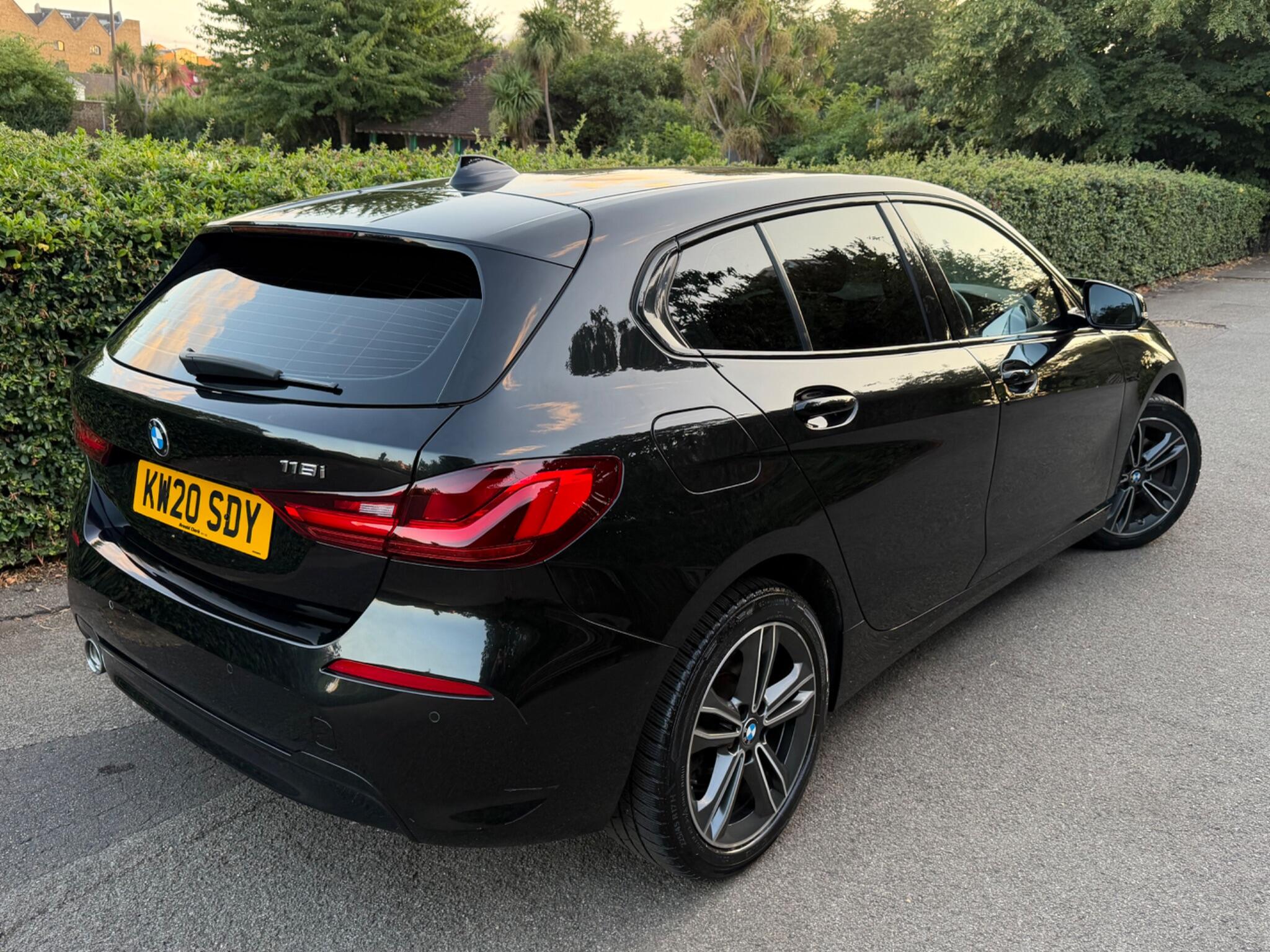 BMW 1 Series view 2