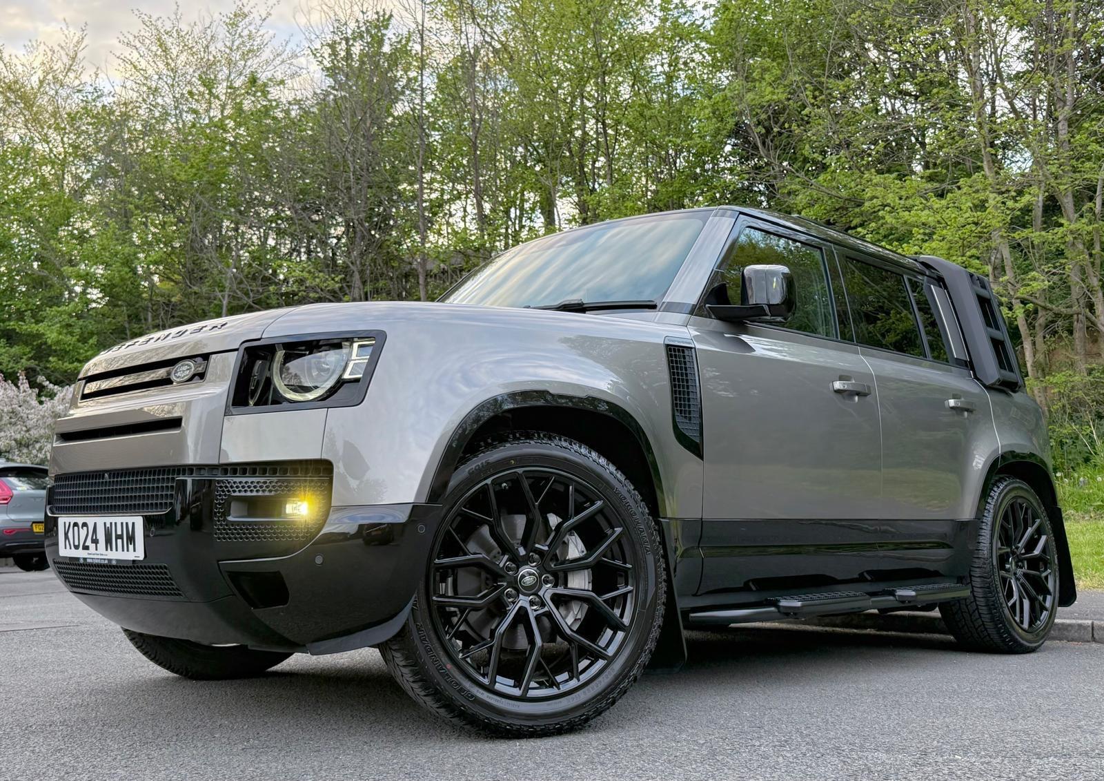 Land Rover Defender view 11