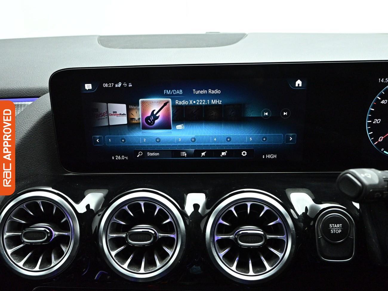 Mercedes-Benz EQA view 15