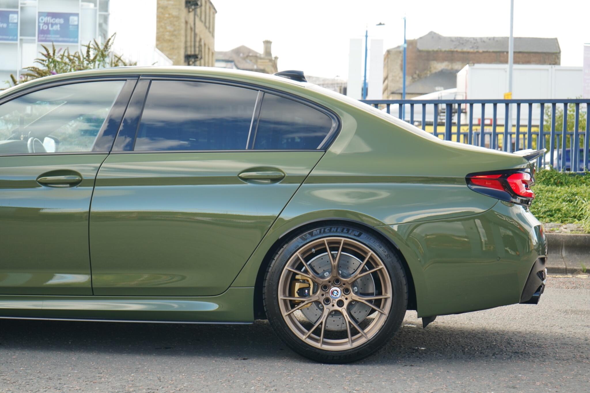 BMW M5 view 10