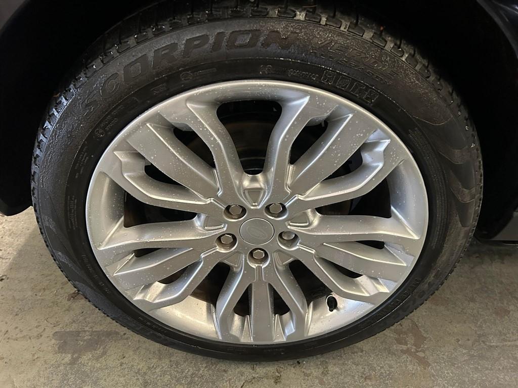 Land Rover Range Rover view 7