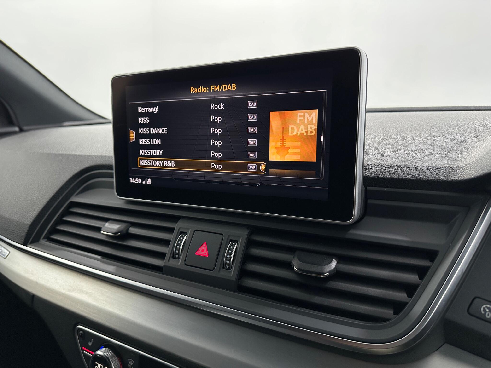 Audi Q5 view 27
