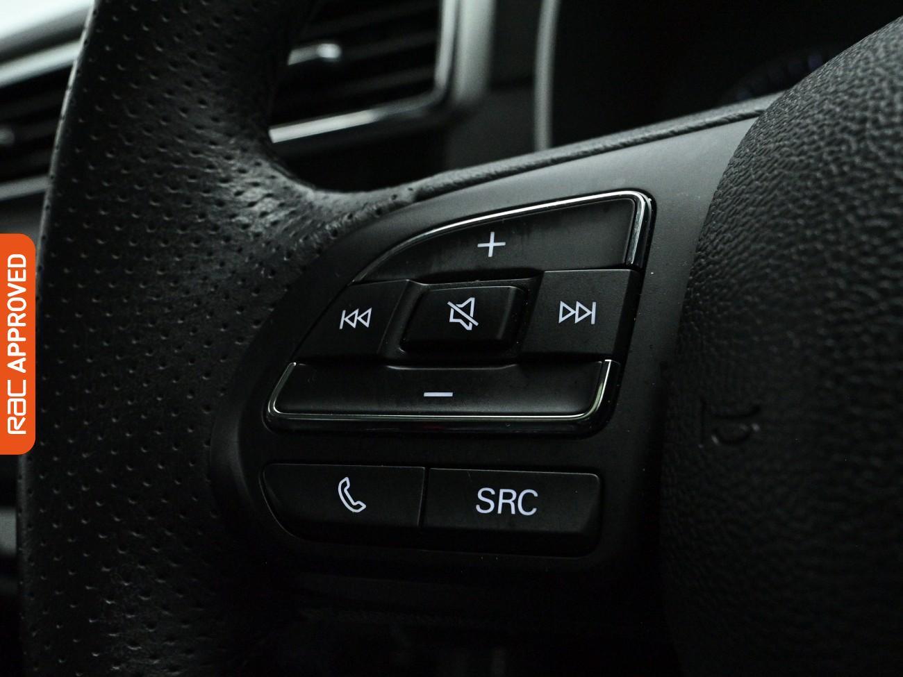 MG ZS view 26