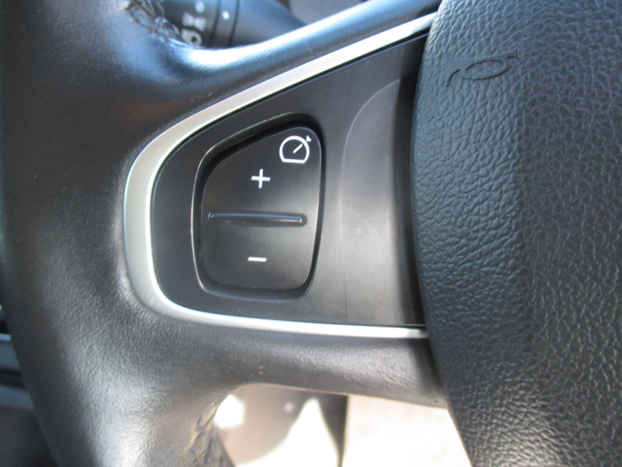 Renault Captur view 37
