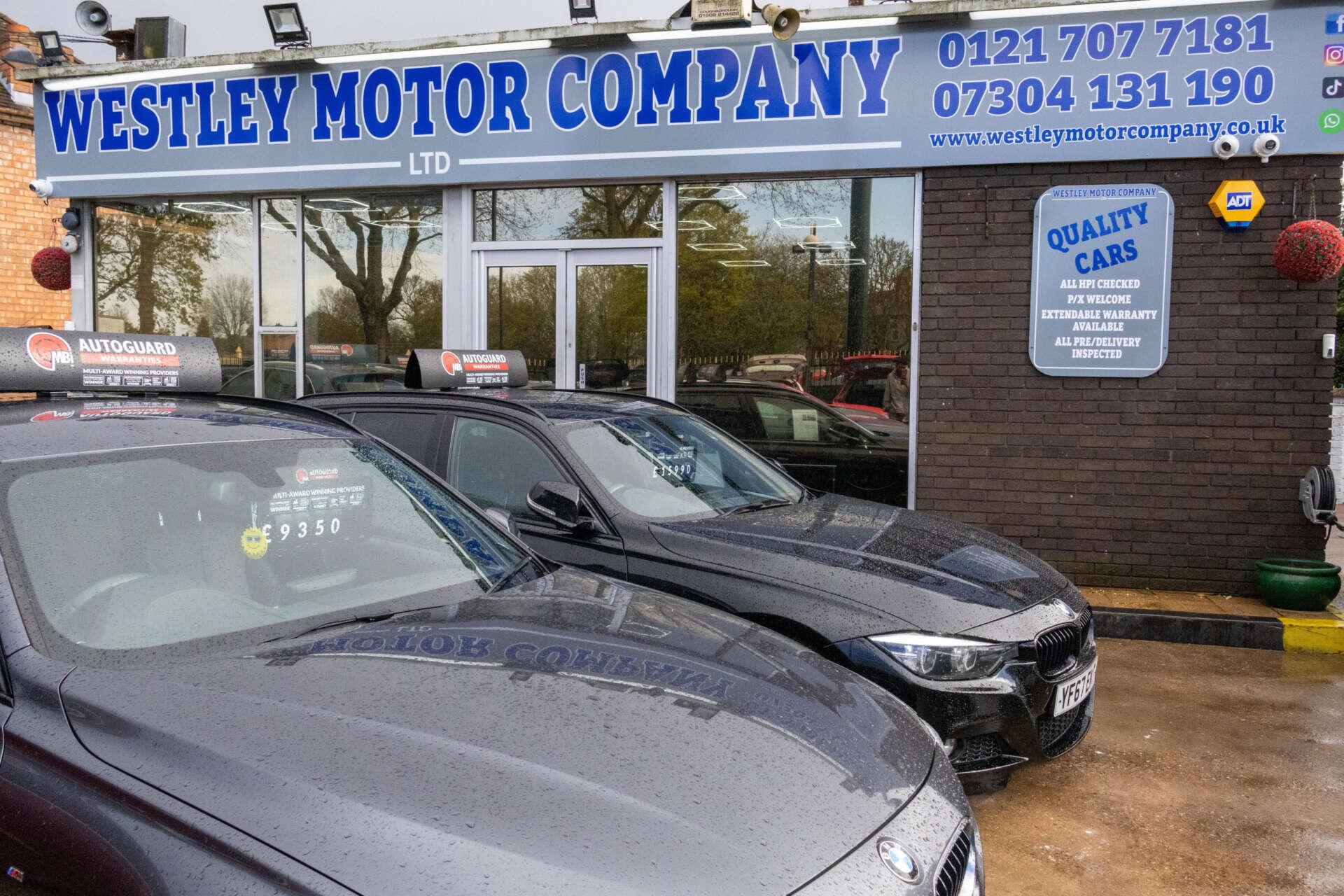 BMW 1 Series view 19