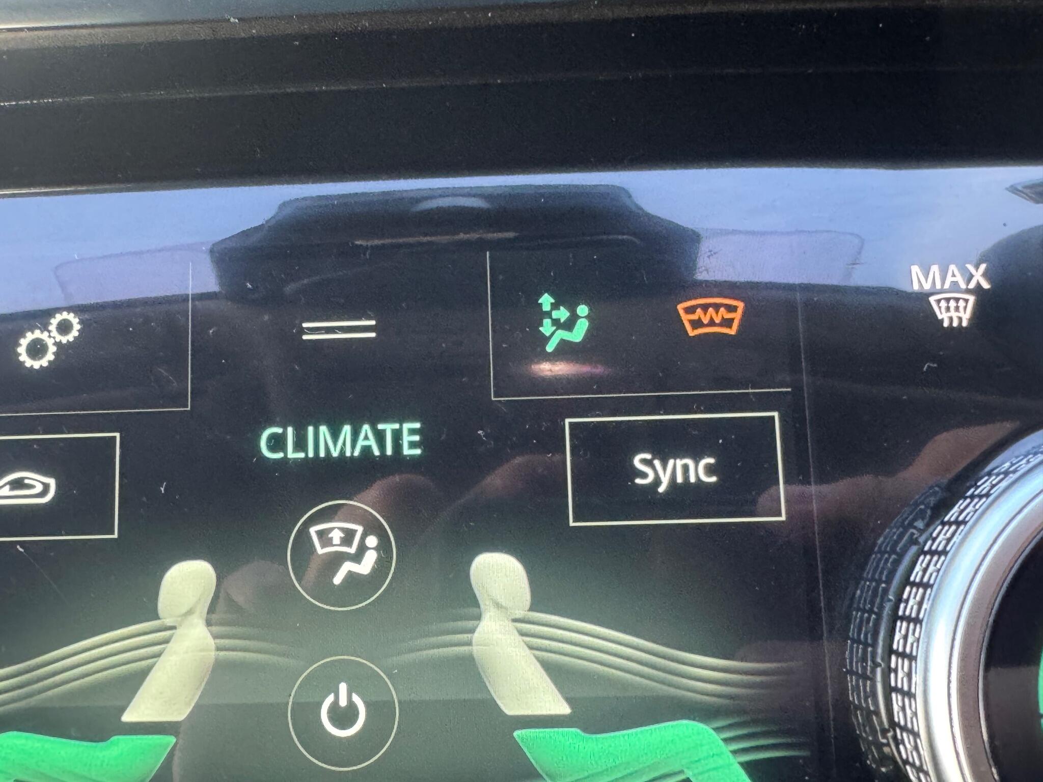 Jaguar I-Pace view 28