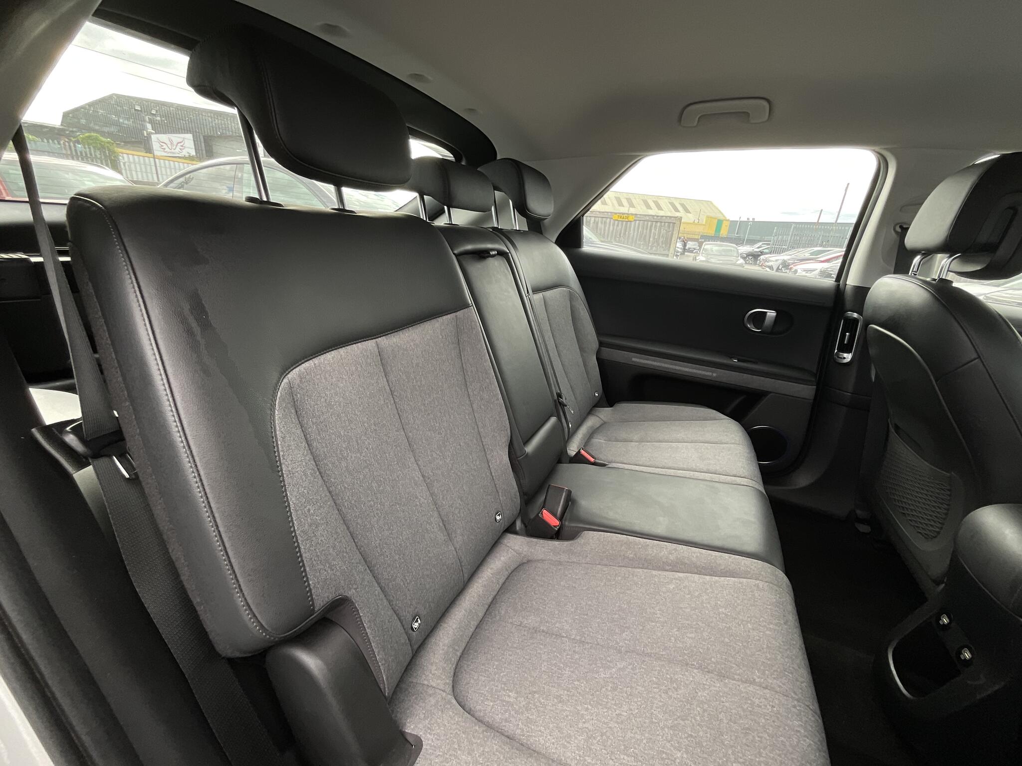 Hyundai Ioniq 5 view 11